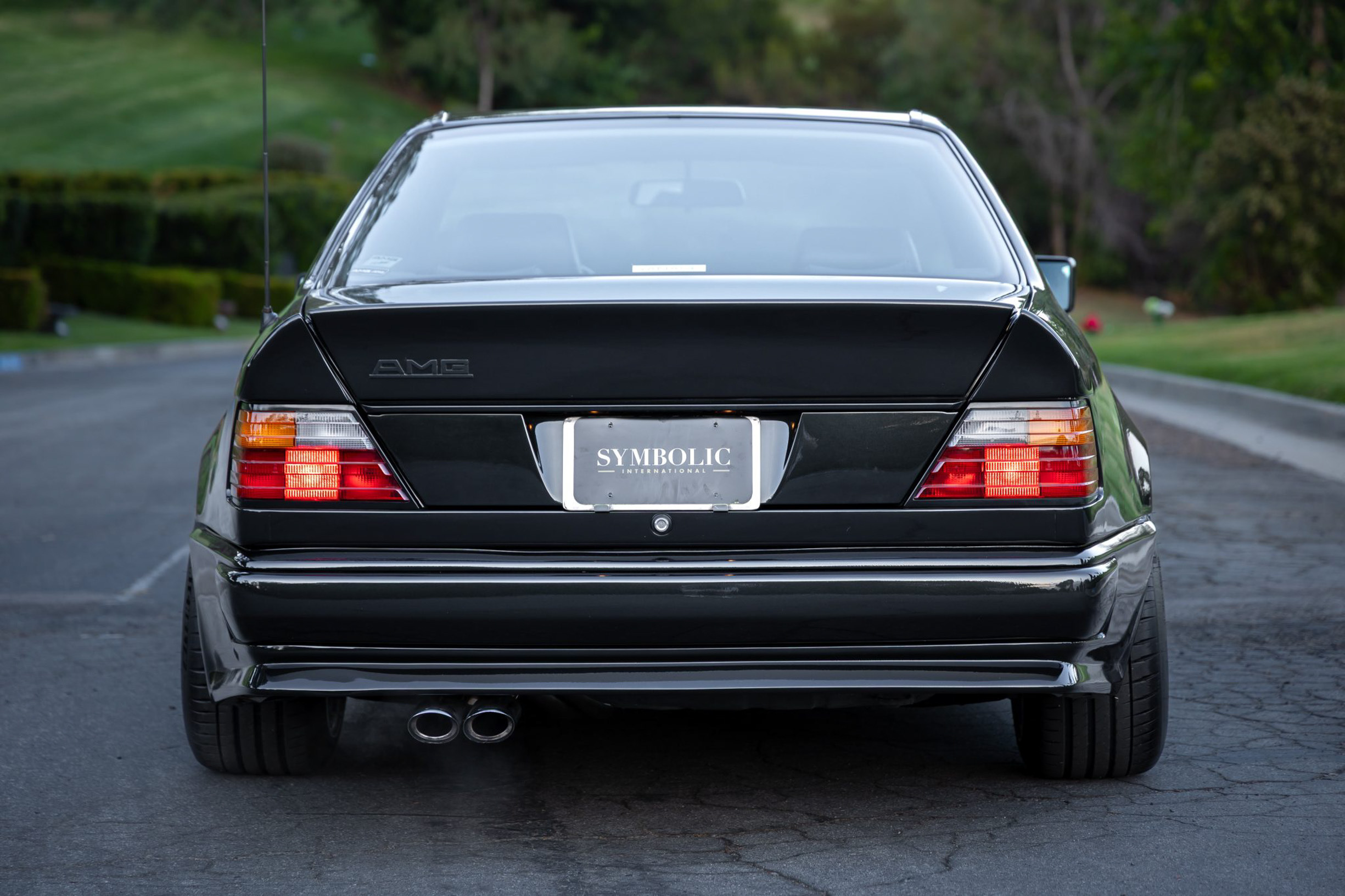 AMG W124 widebody BaT 00001