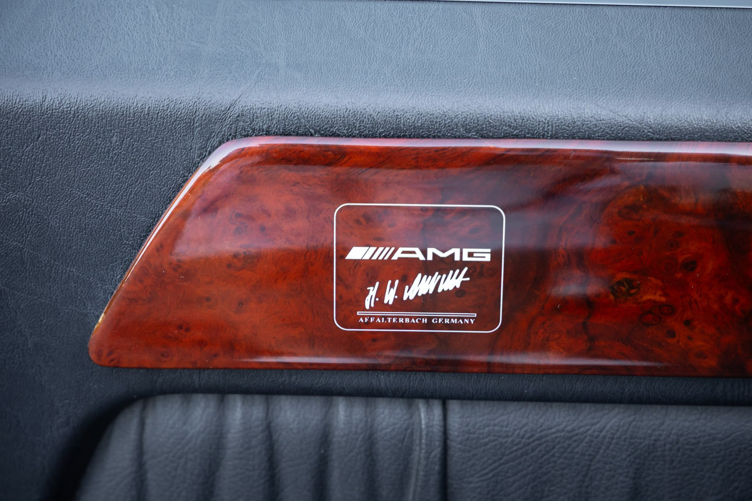 AMG W124 widebody BaT 00021