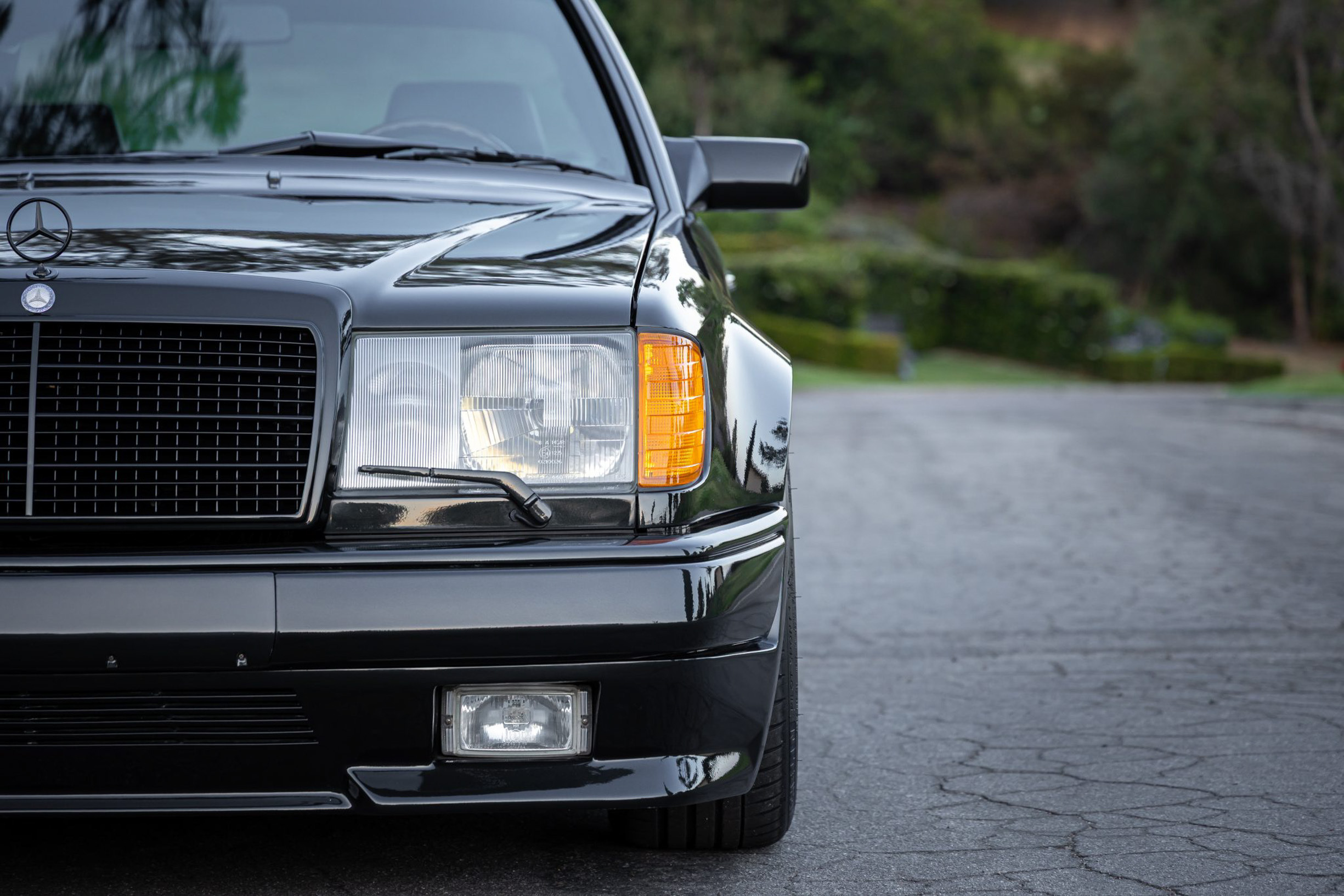 AMG W124 widebody BaT 00036