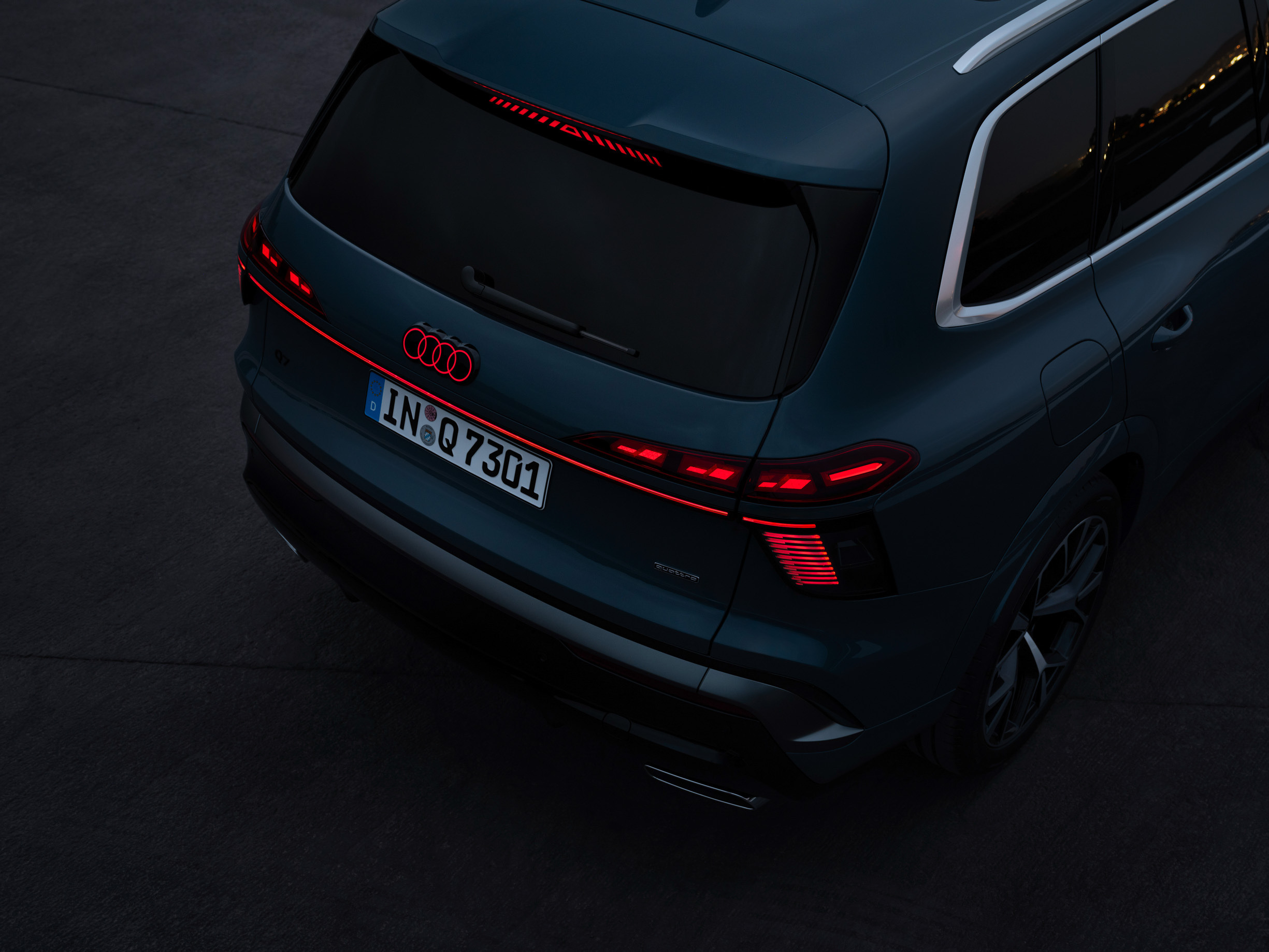 2027 Audi Q7 00018