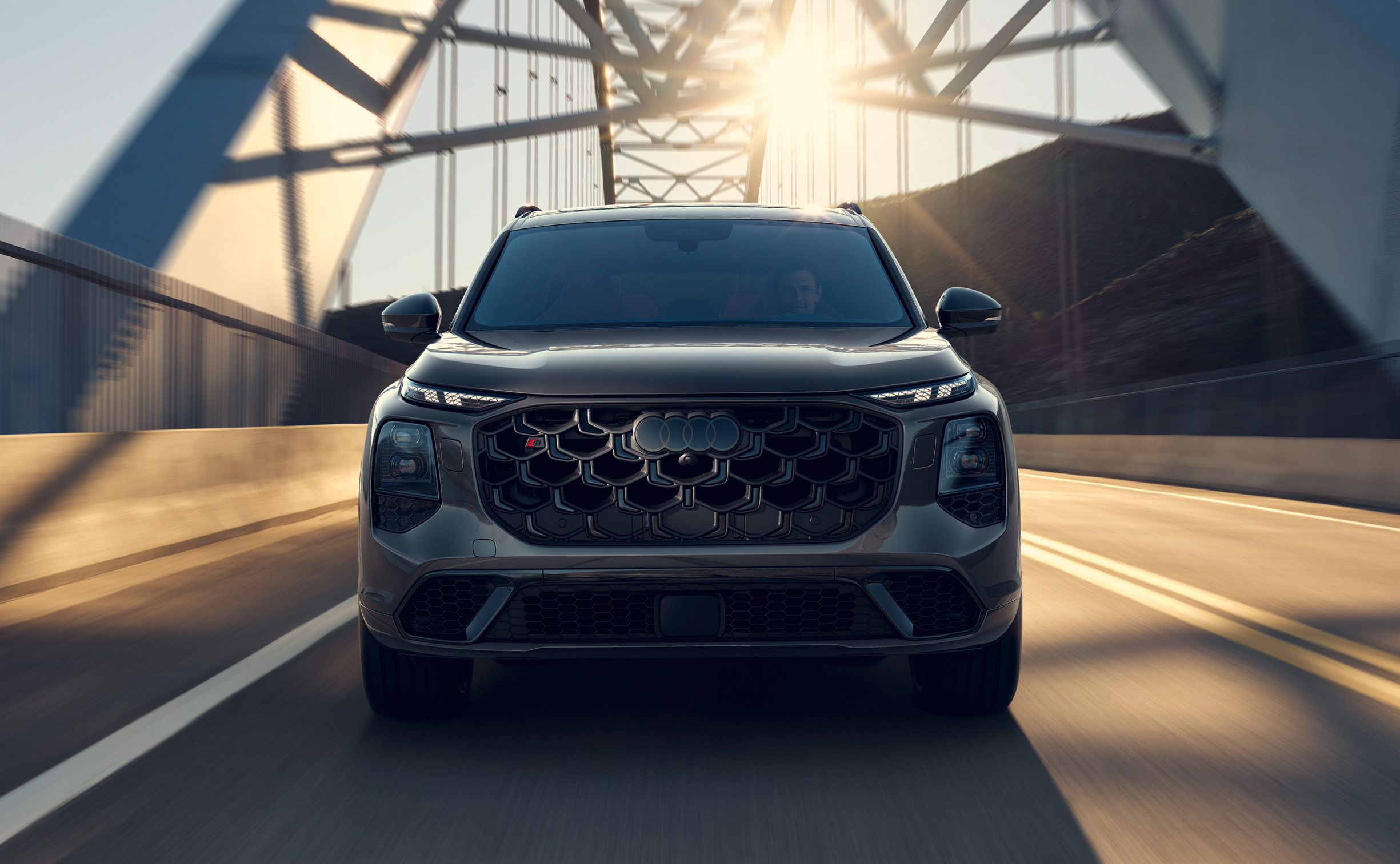 2027 Audi SQ7 00010