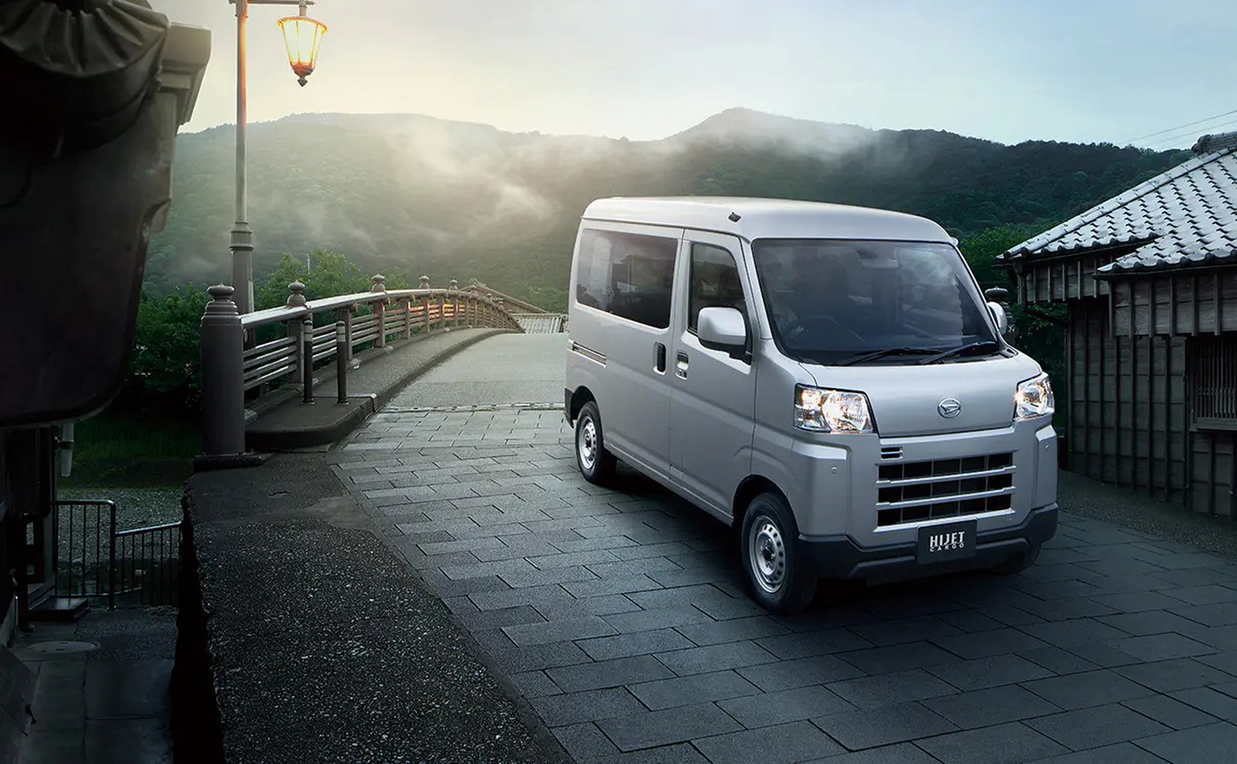 Daihatsu Hijet Cargo (2)