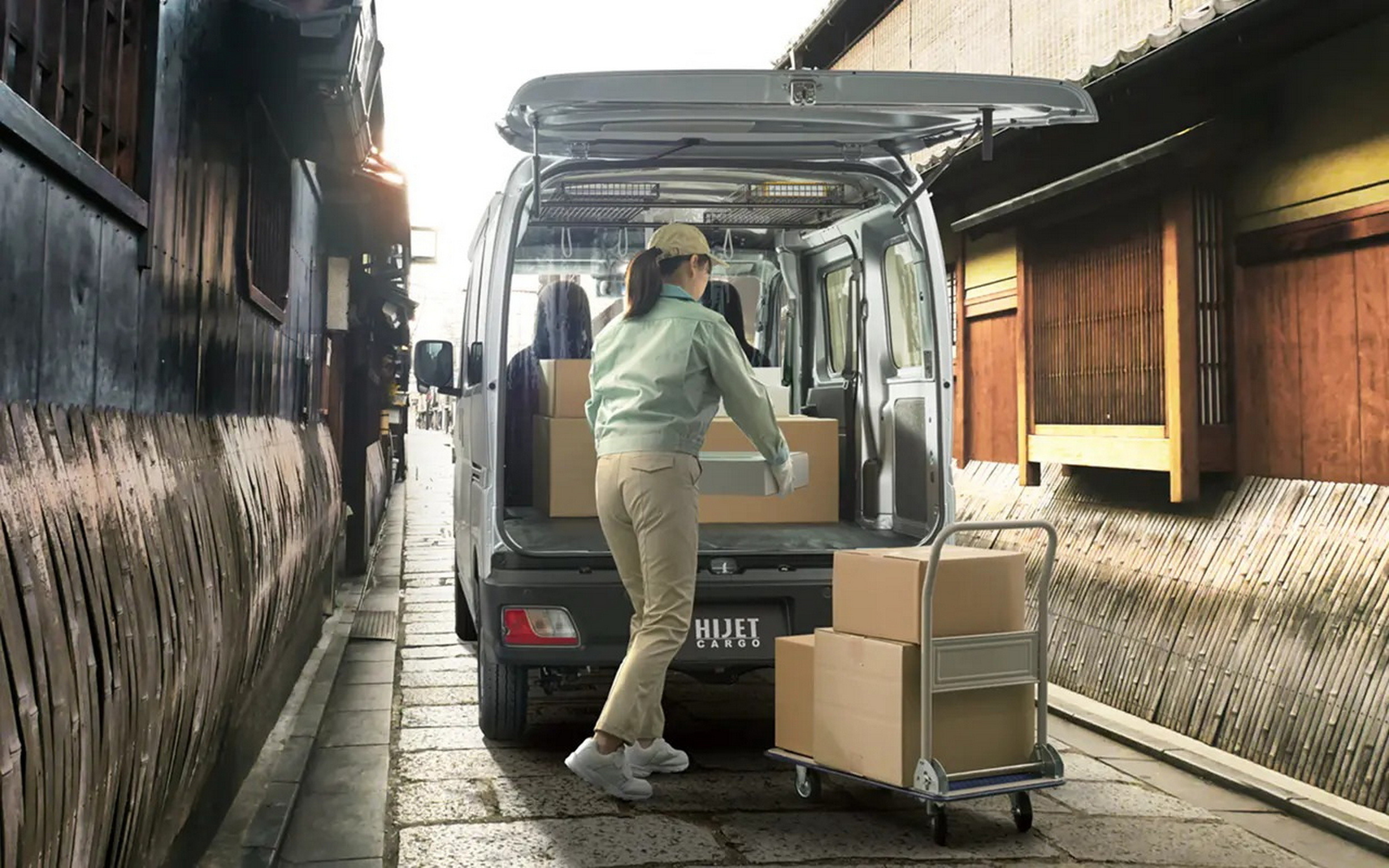 Daihatsu Hijet Cargo Accessories (6)