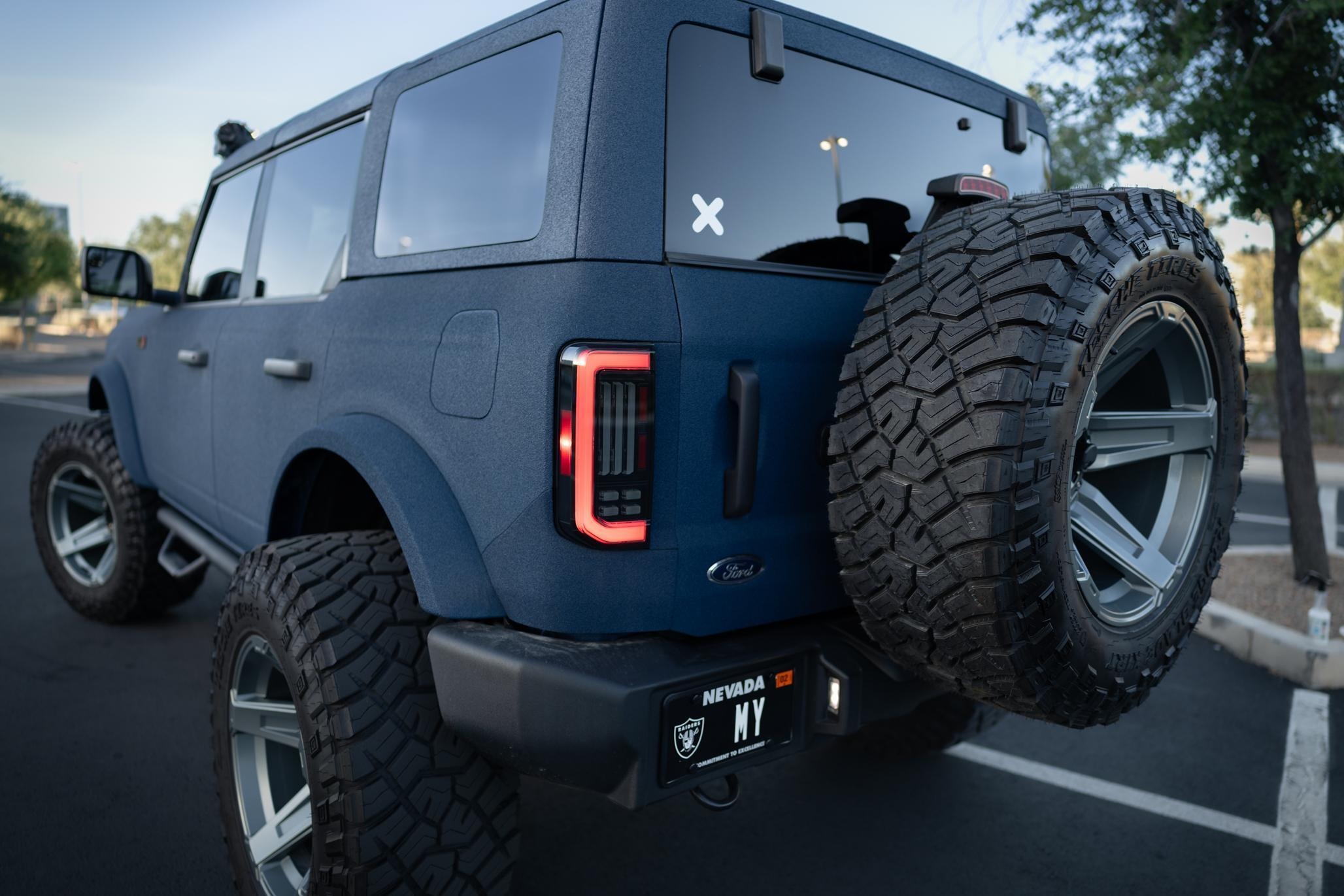 Ford Bronco Big Bend Matte Blue - 13
