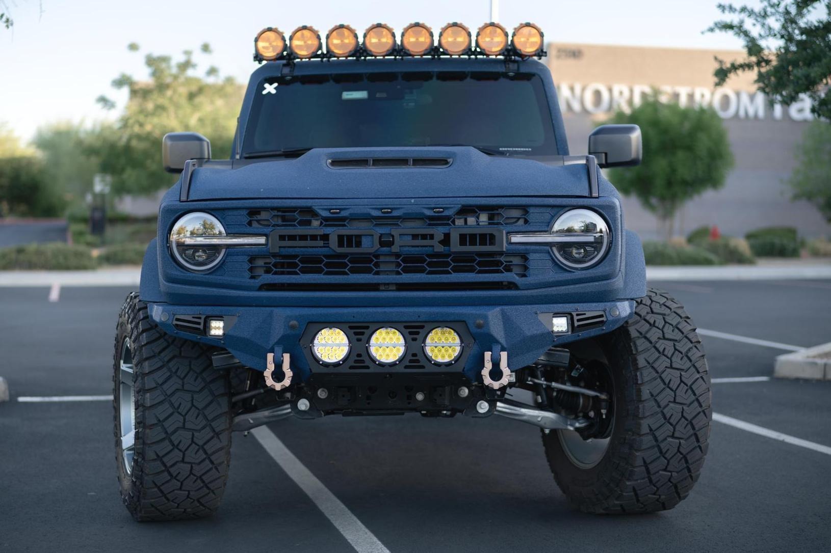 Ford Bronco Big Bend Matte Blue - 2