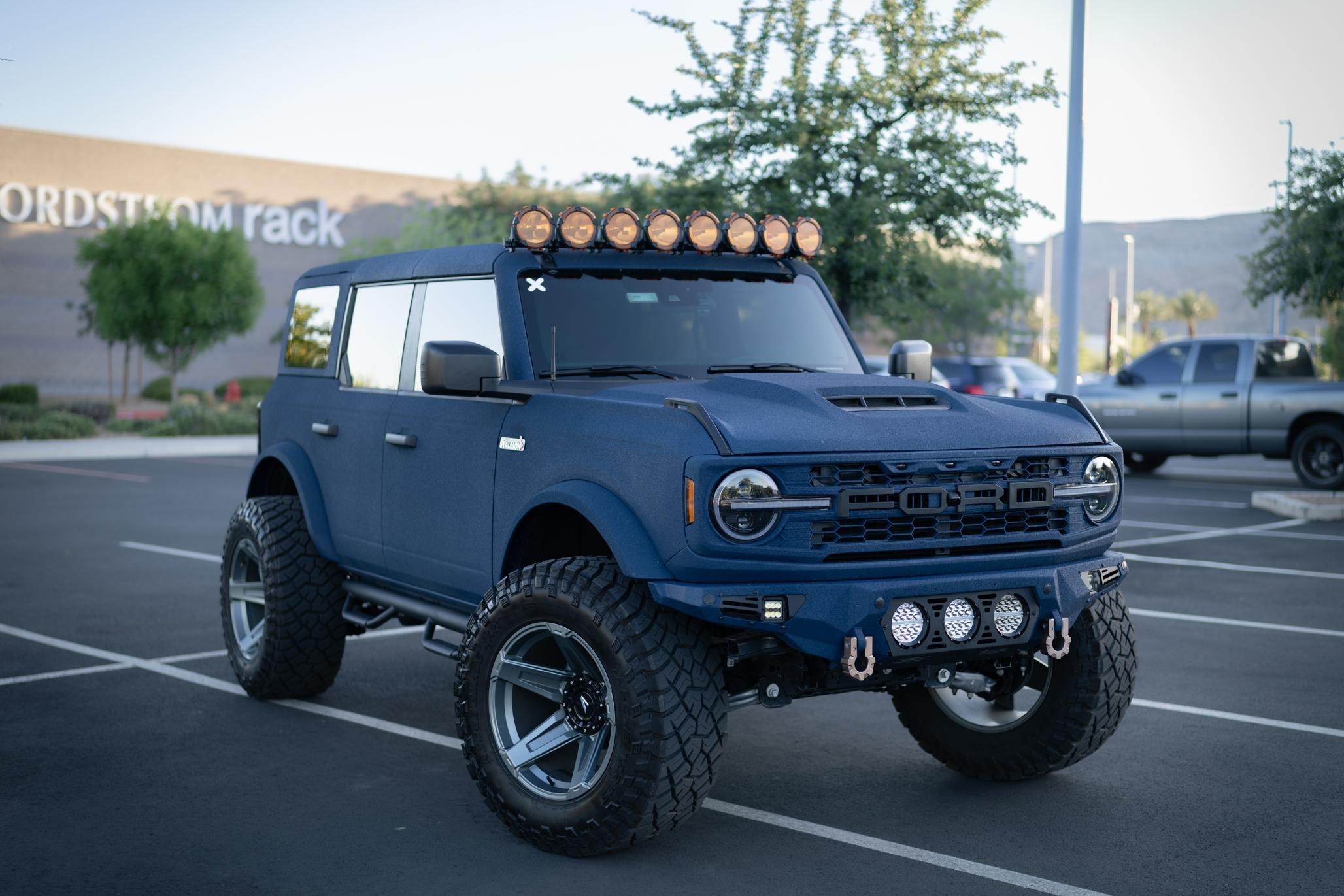 Ford Bronco Big Bend Matte Blue - 7