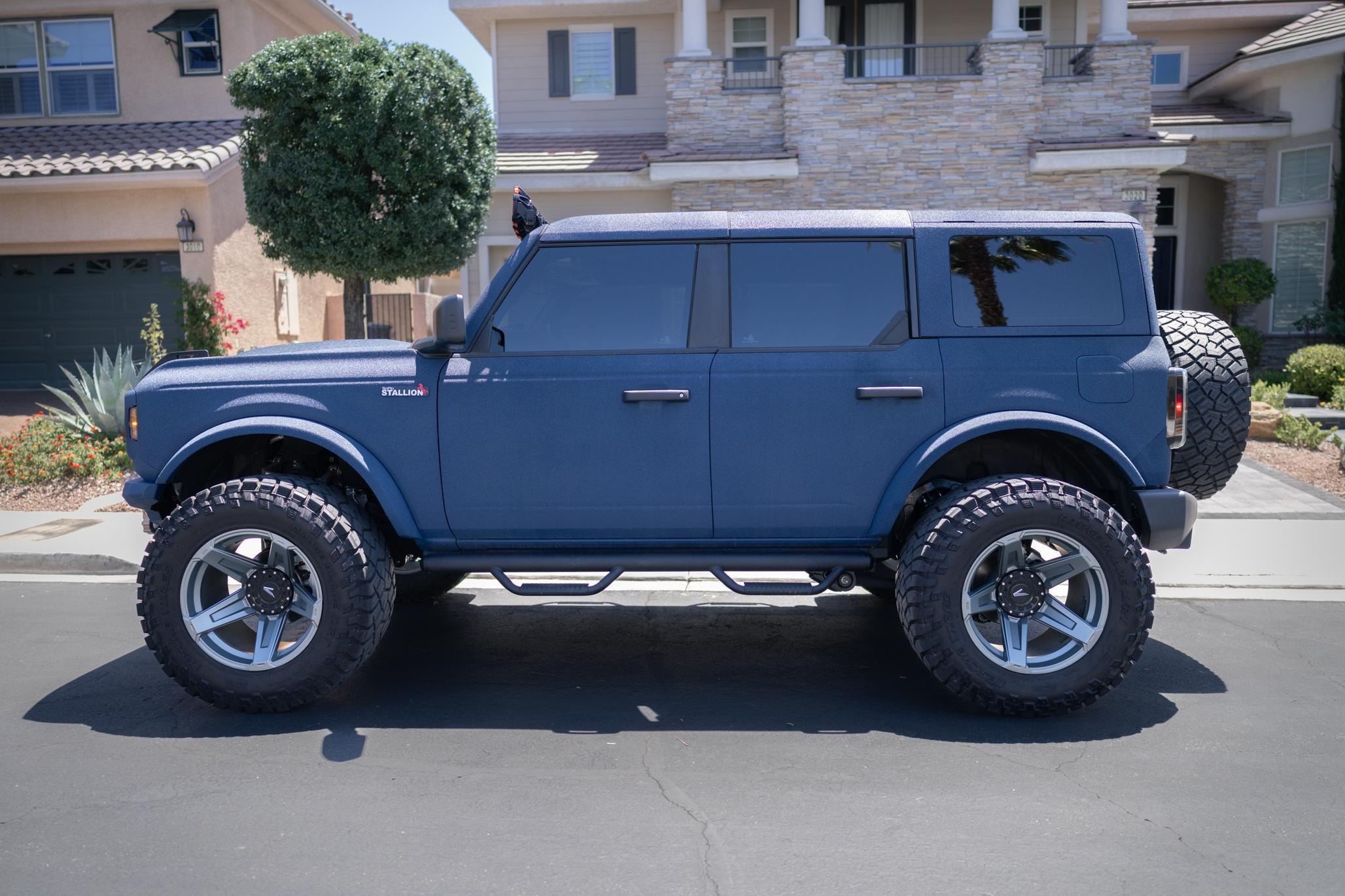Ford Bronco Big Bend Matte Blue - 8