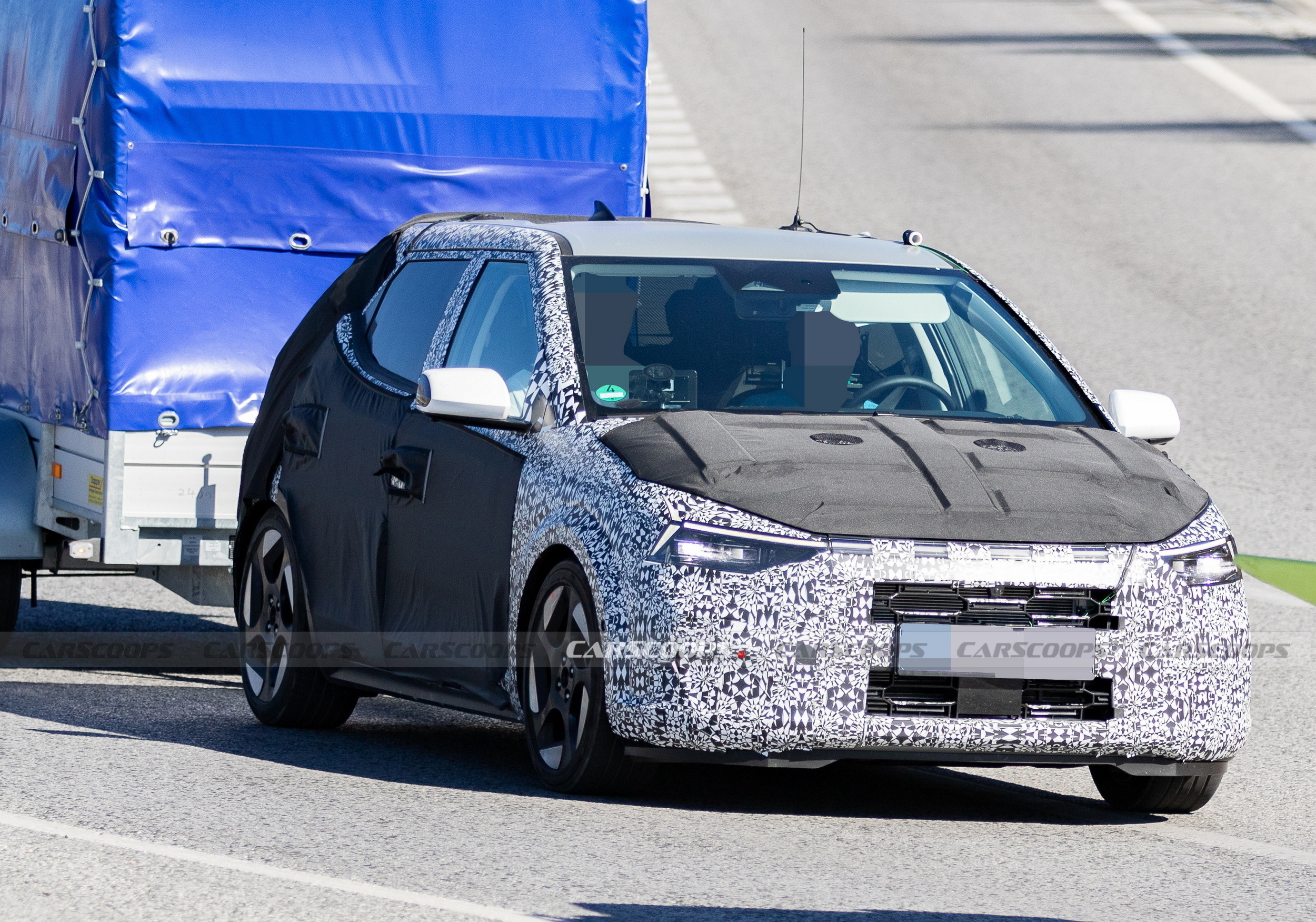 Hyundai i20 - New Scoop (1)