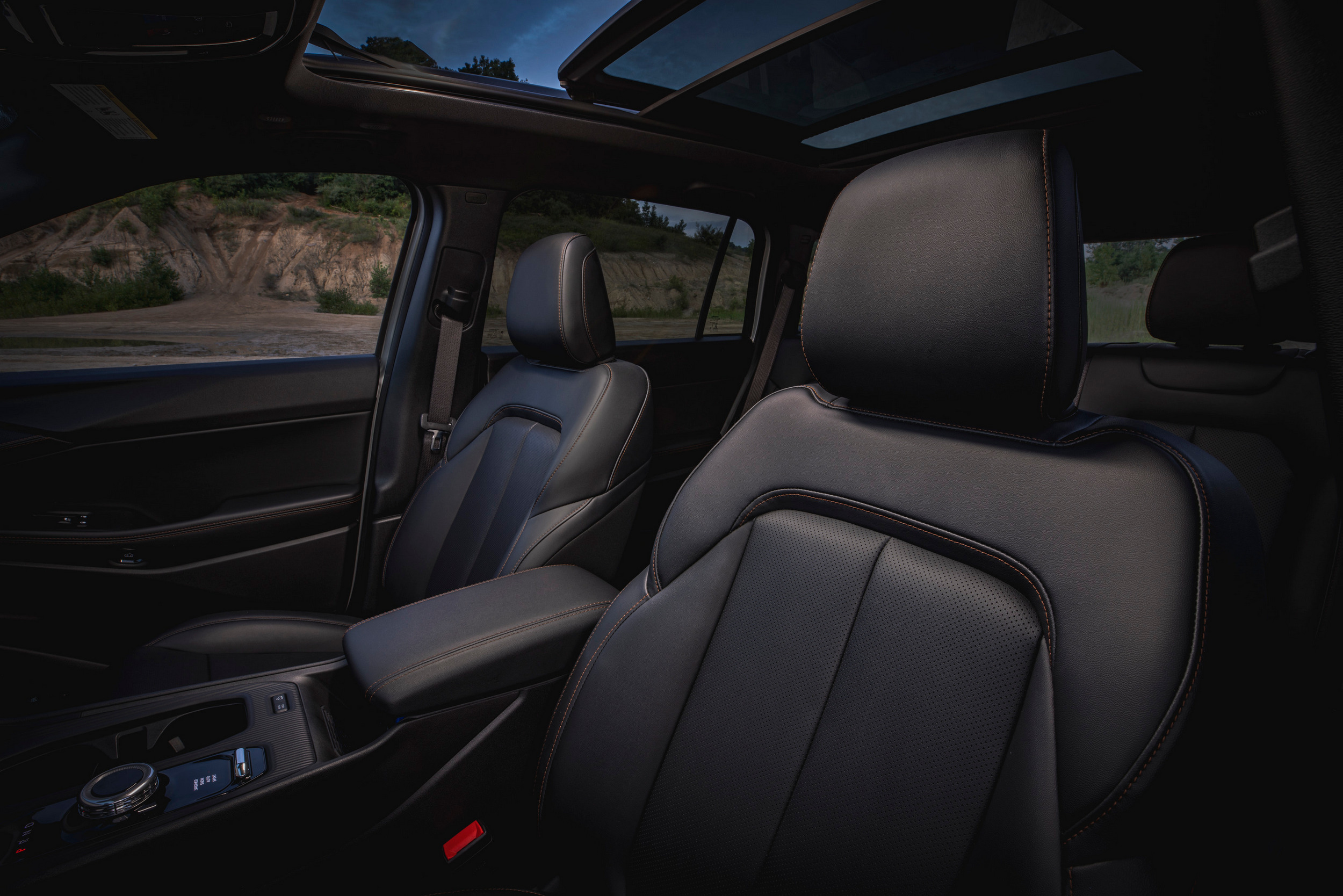 2026 Jeep Cherokee 820 326