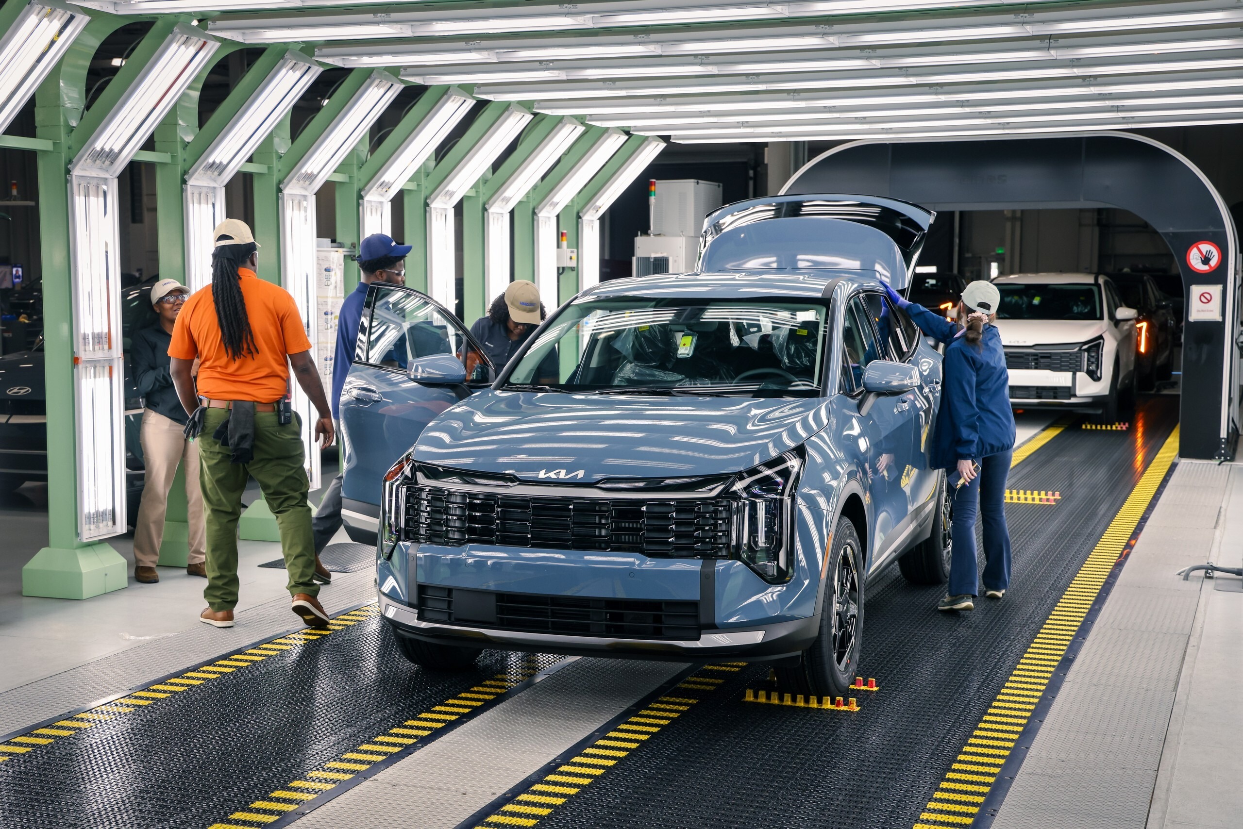 Kia Sportage Hybrid USA Plant - 29