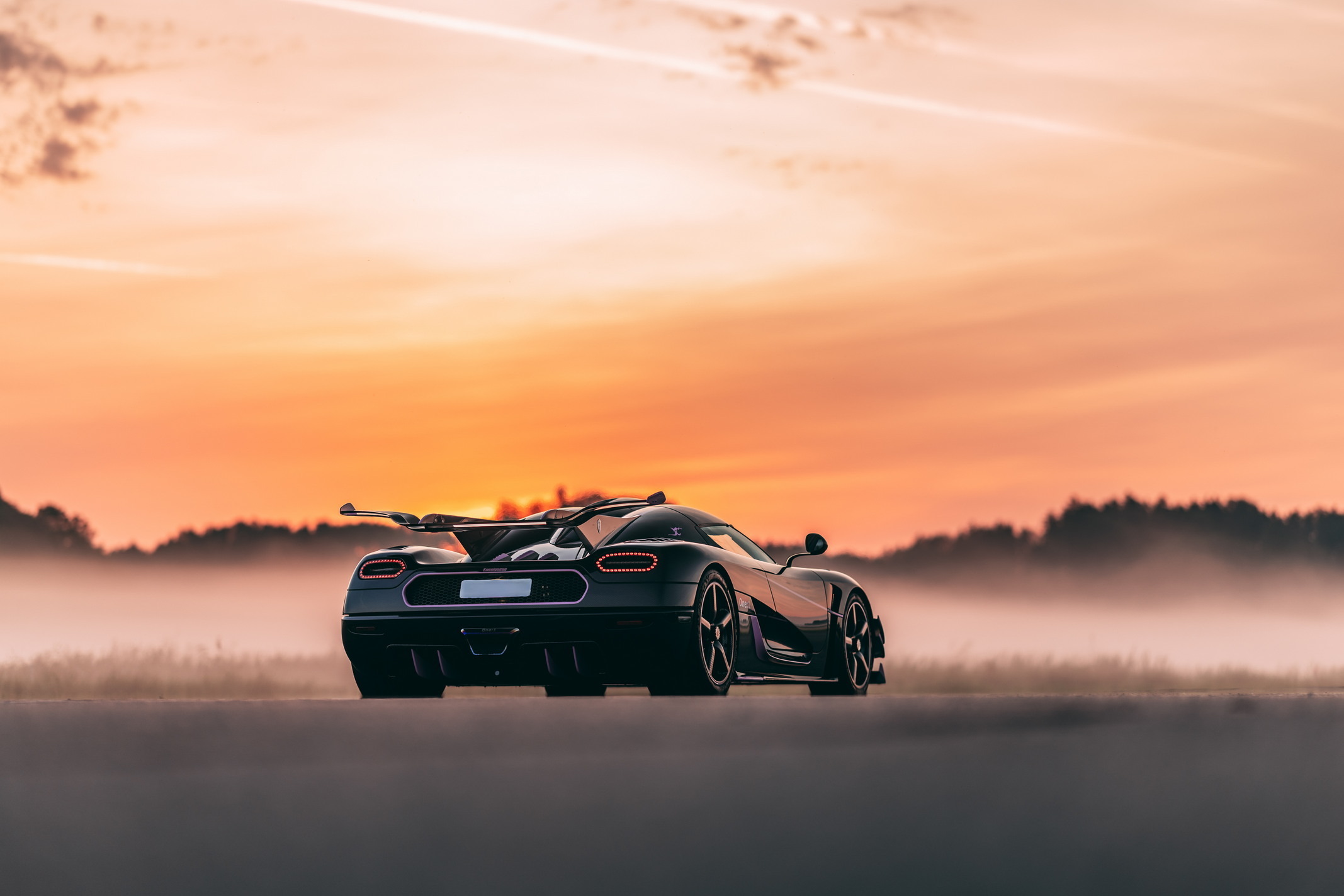 2015-Koenigsegg-One-1_1453975