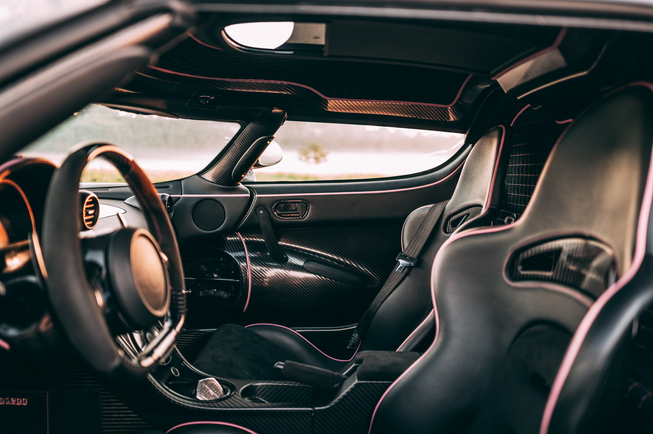 2015-Koenigsegg-One-1_1453987