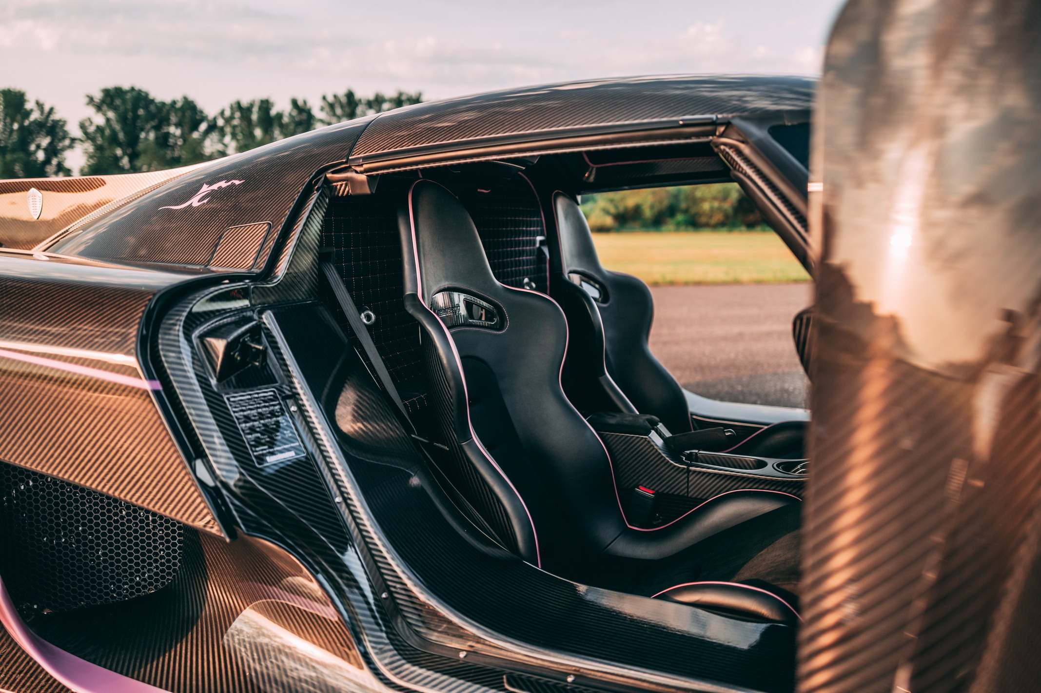 2015-Koenigsegg-One-1_1453992