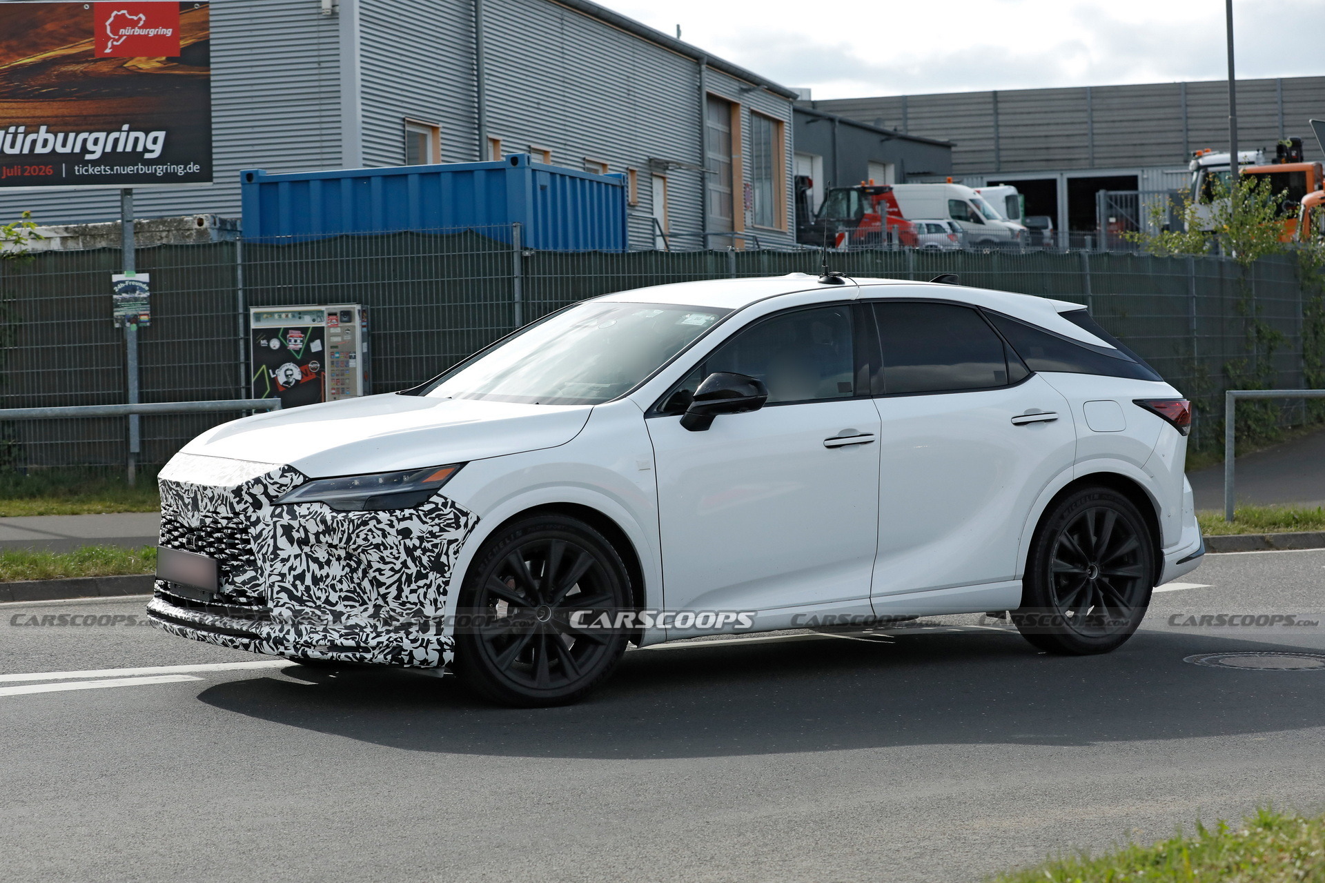 Lexus RX Facelift Spy Shots - 15