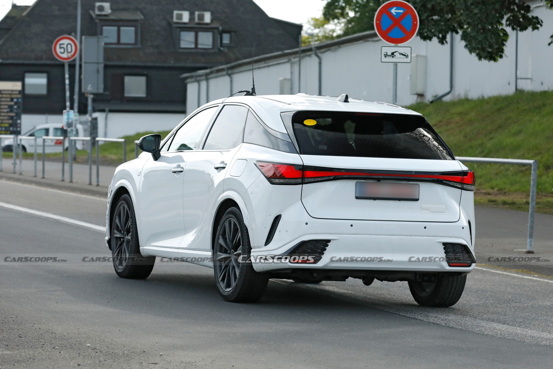 Lexus RX Facelift Spy Shots - 18