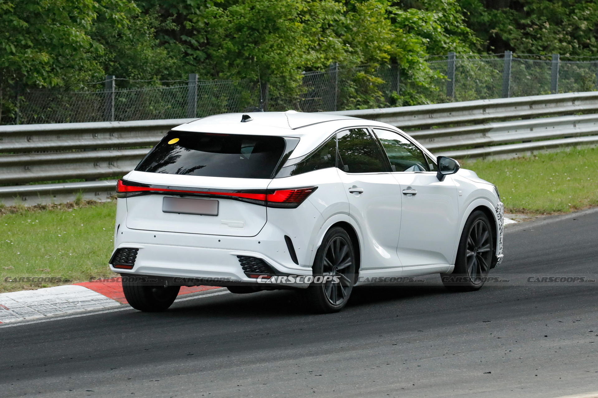 Lexus RX Facelift Spy Shots - 9