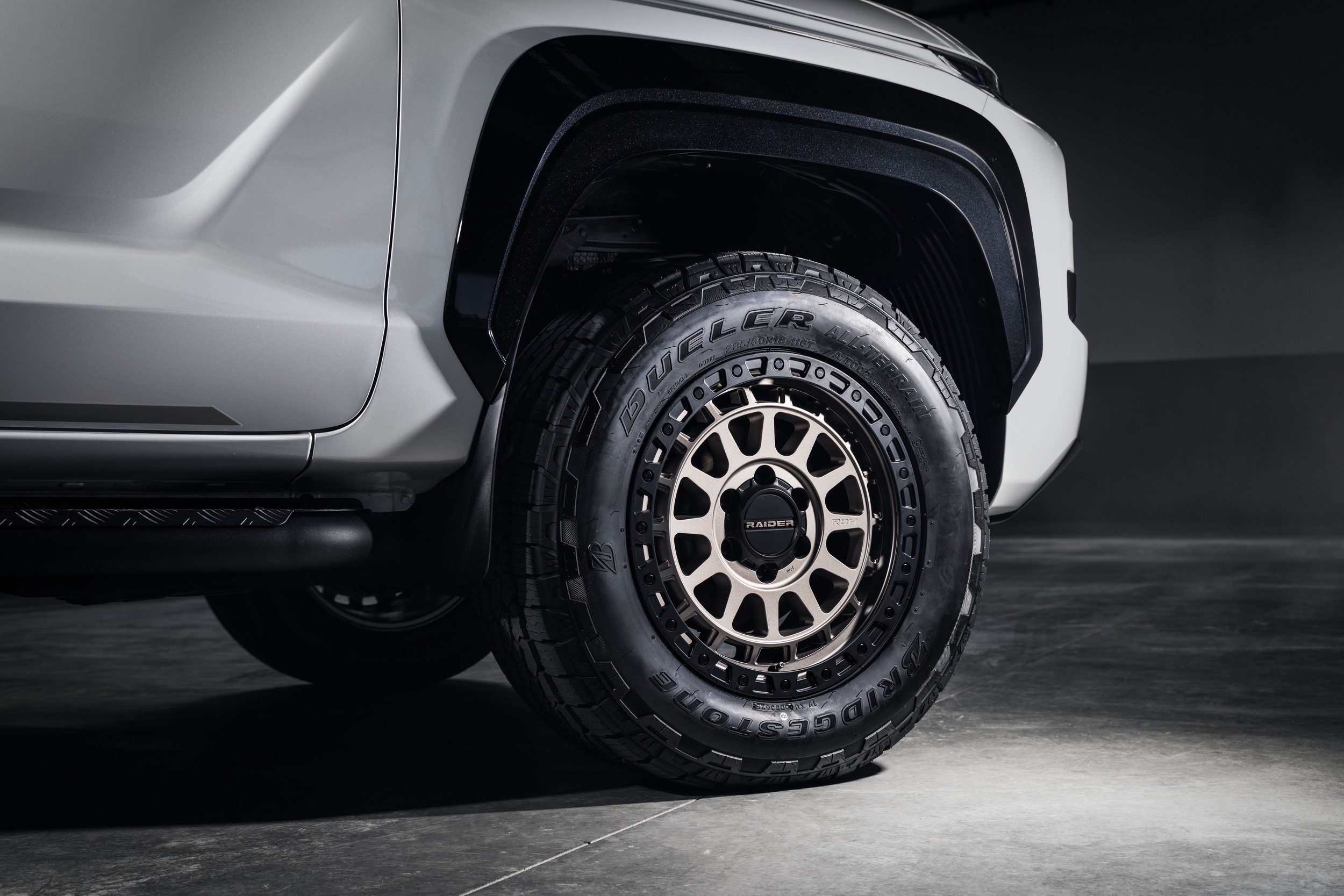 2026 Mitsubishi Triton Raider - Australia (11)