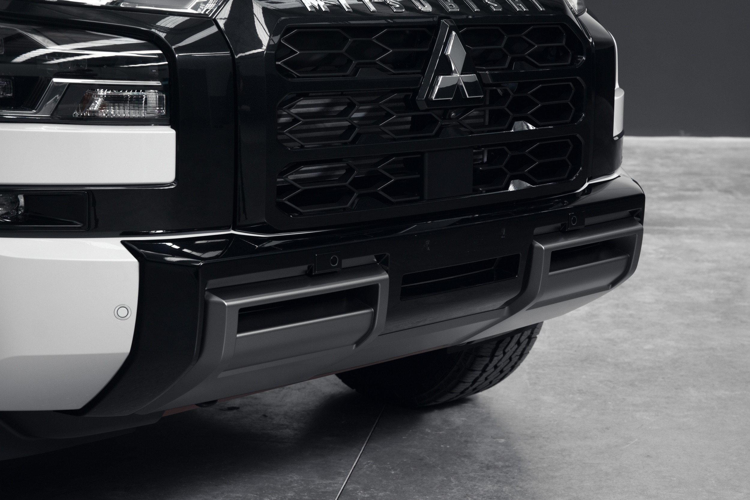 2026 Mitsubishi Triton Raider - Australia (13)
