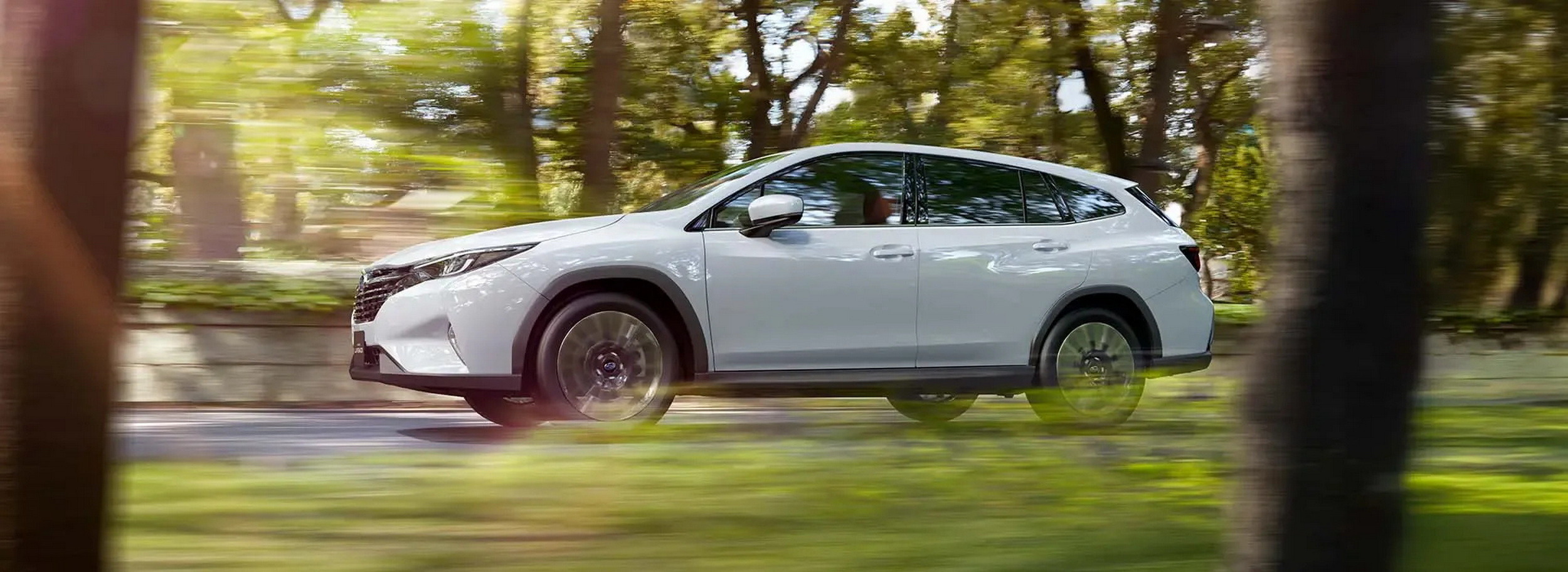 Subaru Levorg Layback SHEV - Japan (3)