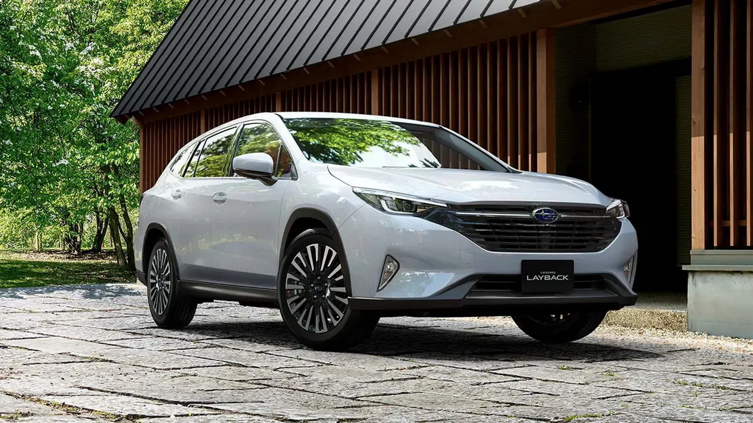 Subaru Levorg Layback SHEV - Japan (5)