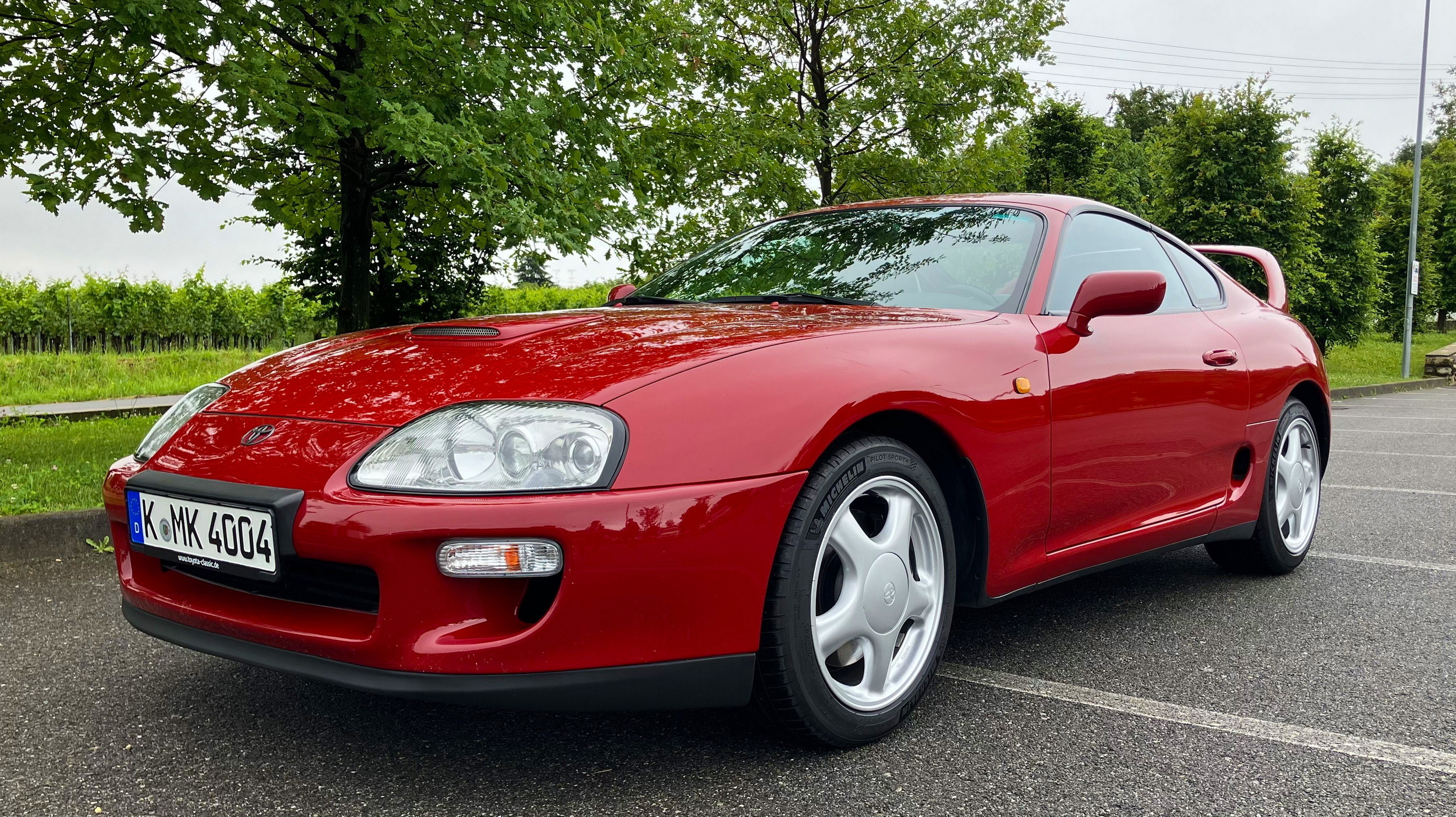 Toyota Supra Model JZA80