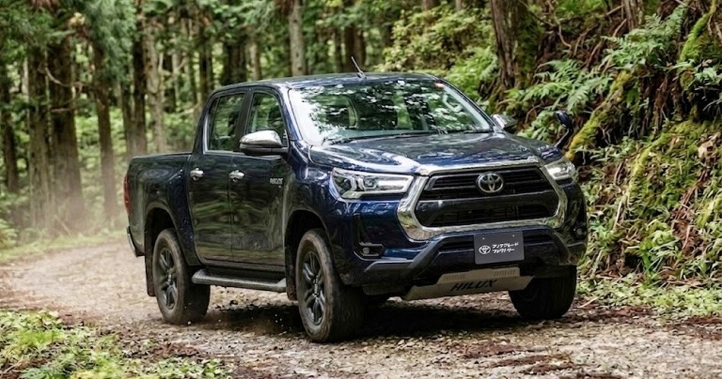 Toyota Hilux - Shibetsu Fin Undercover (3)