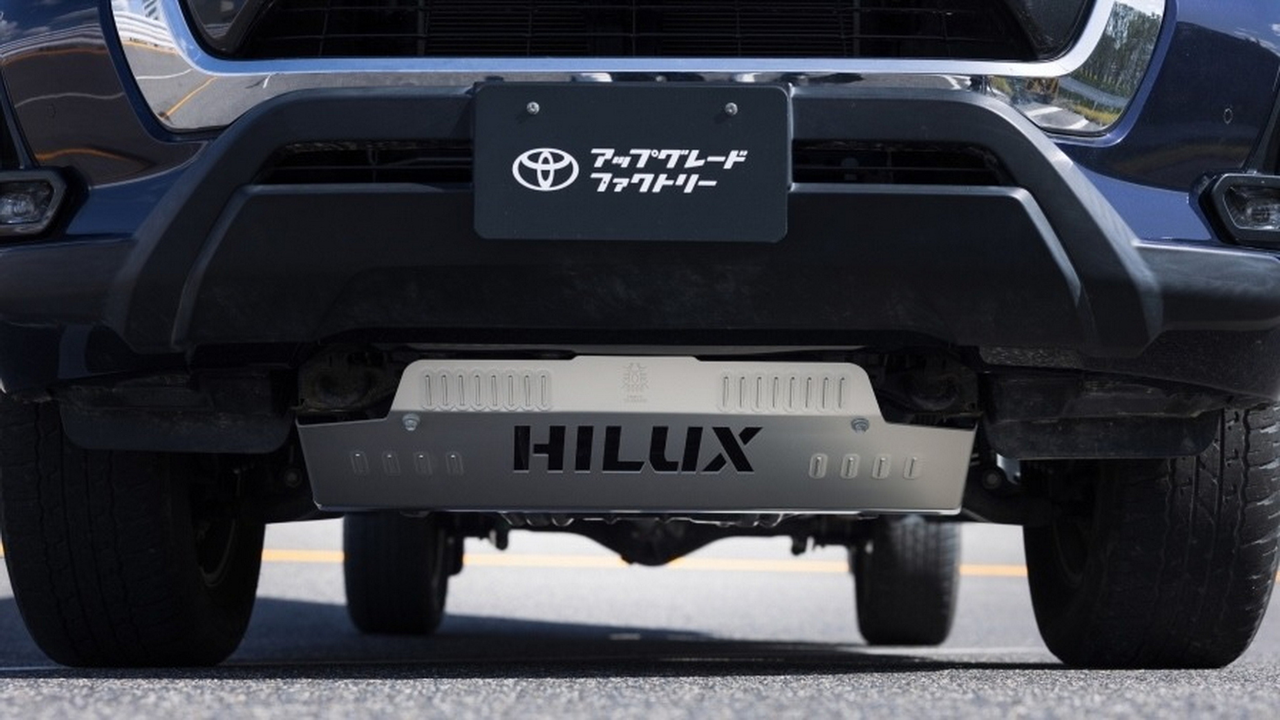 Toyota Hilux - Shibetsu Fin Undercover (6)
