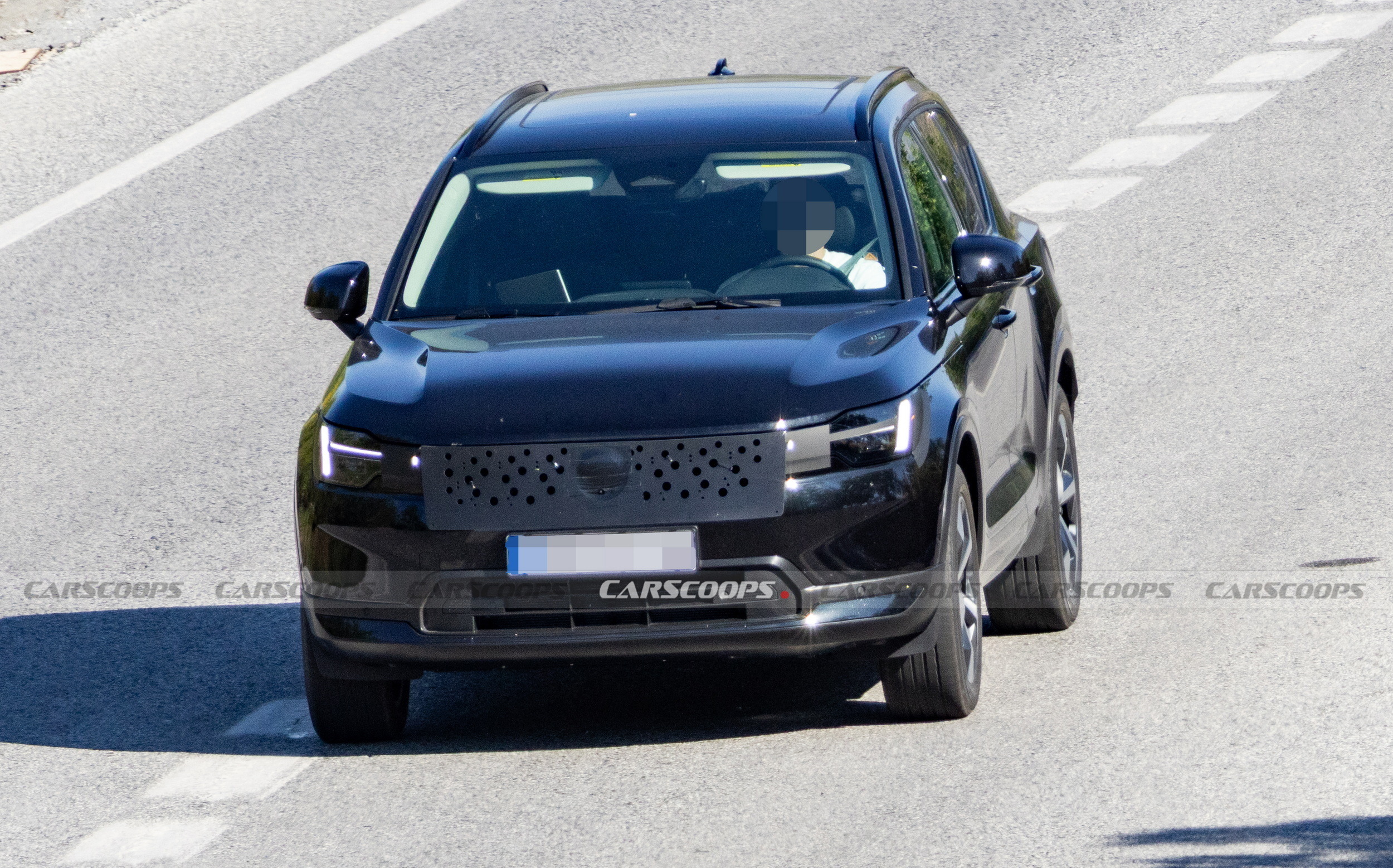 2027 Volvo XC40 Facelift Scoop (1)