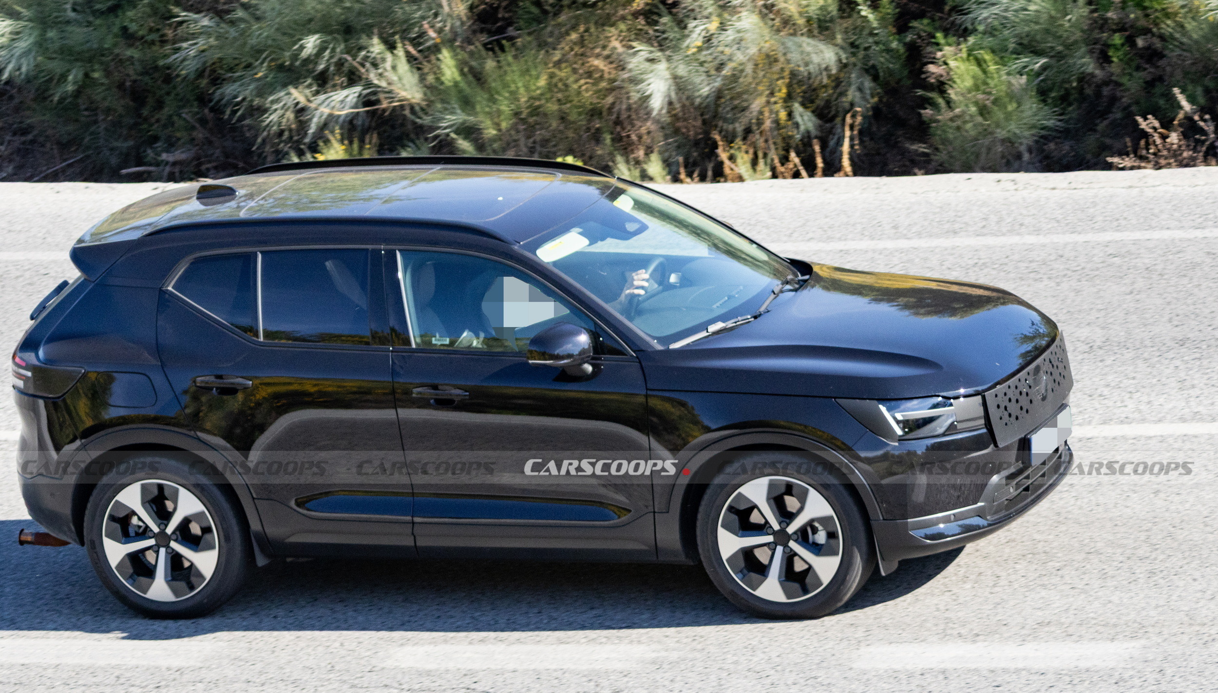 2027 Volvo XC40 Facelift Scoop (7)