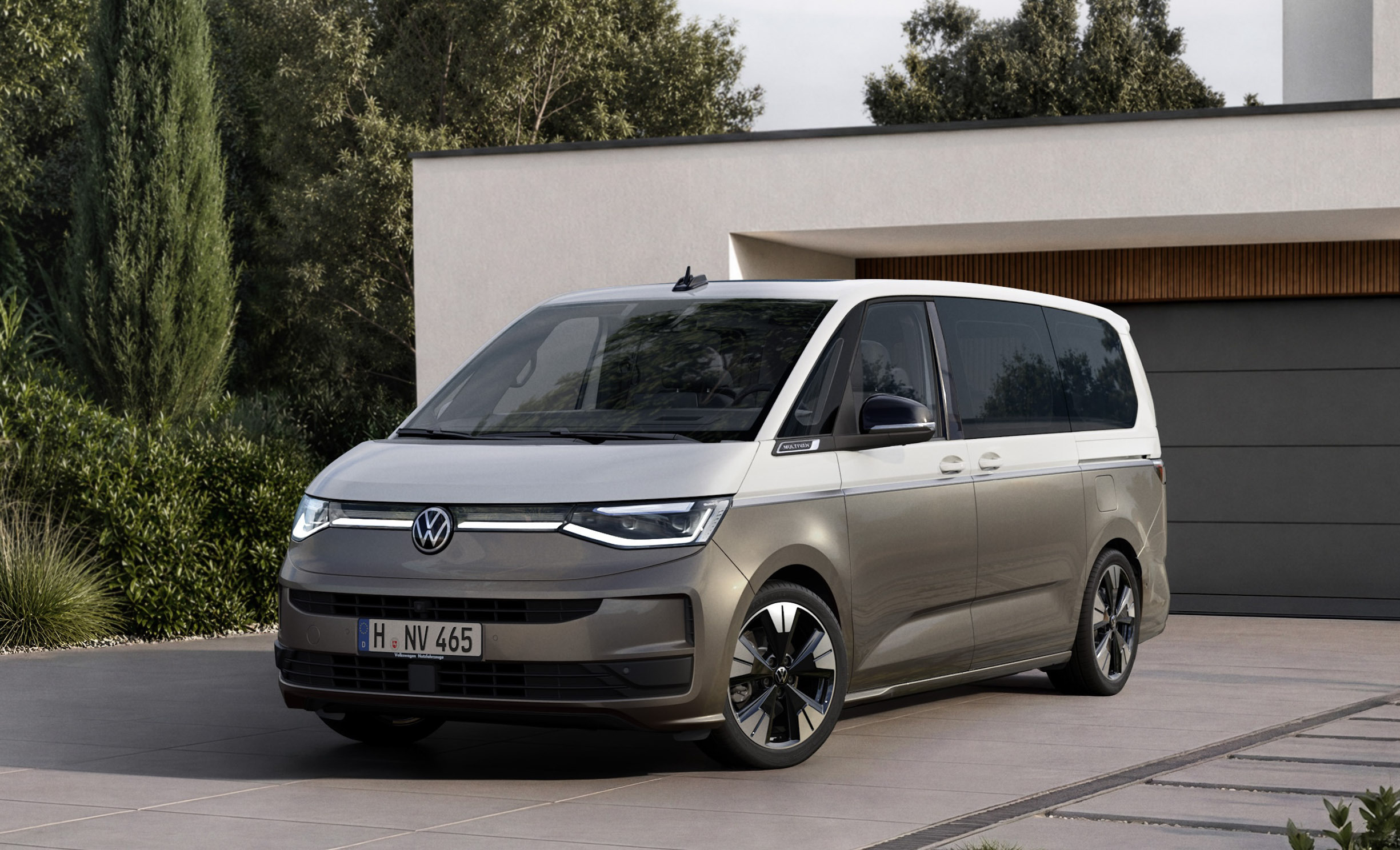 2027 VW Caravelle Transporter T7 00009