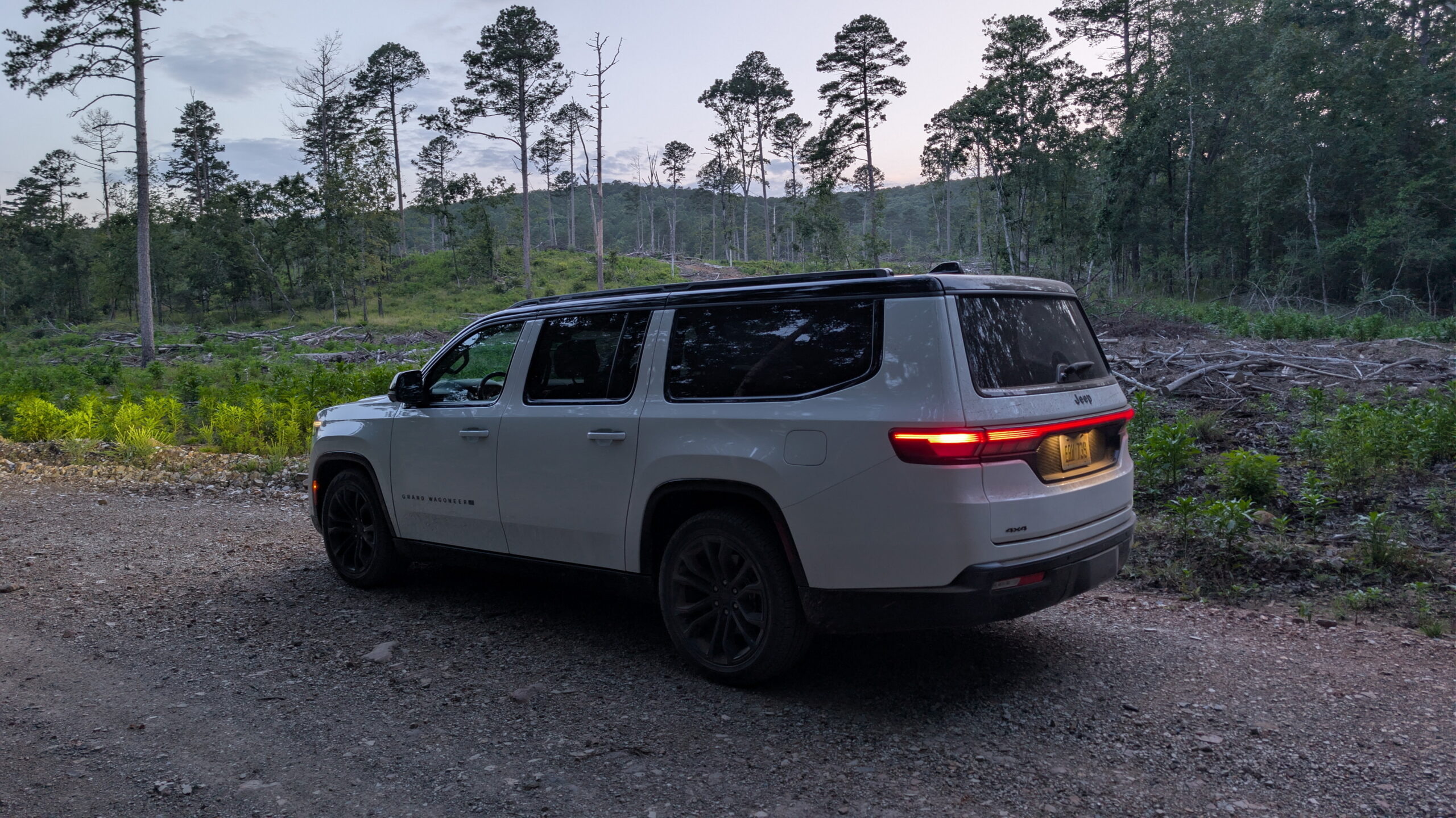 2026 Jeep Grand Wagoneer by Stephen Rivers for Carscoops 33