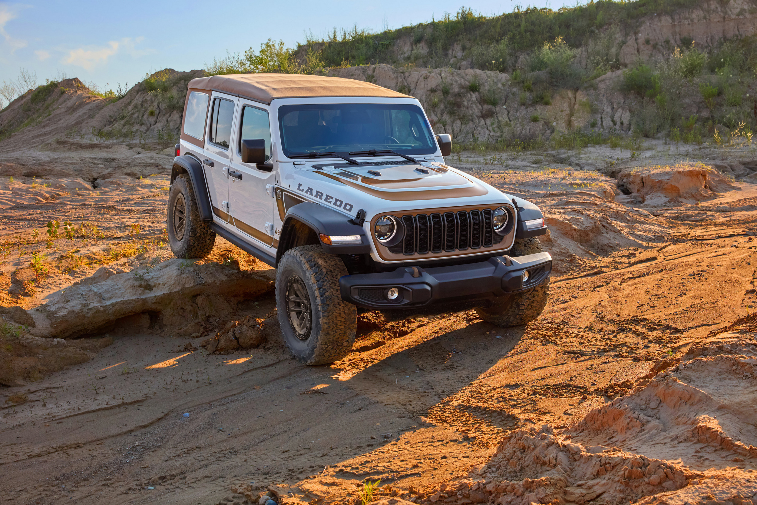 2027 Jeep Wrangler Laredo 713 2