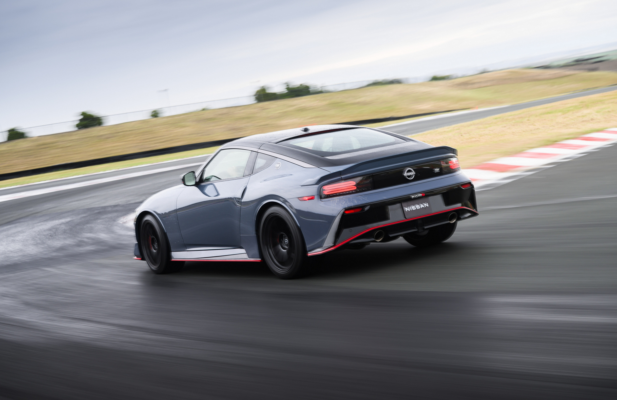 2027 Nissan Z 721 14