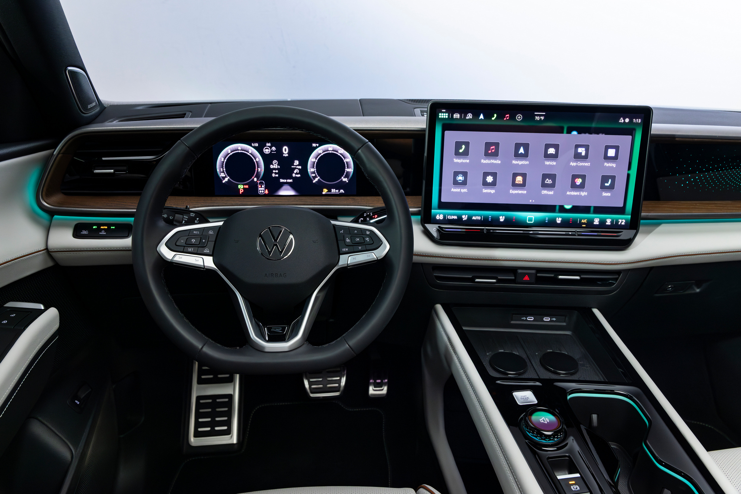 2027 VW Atlas 720 16
