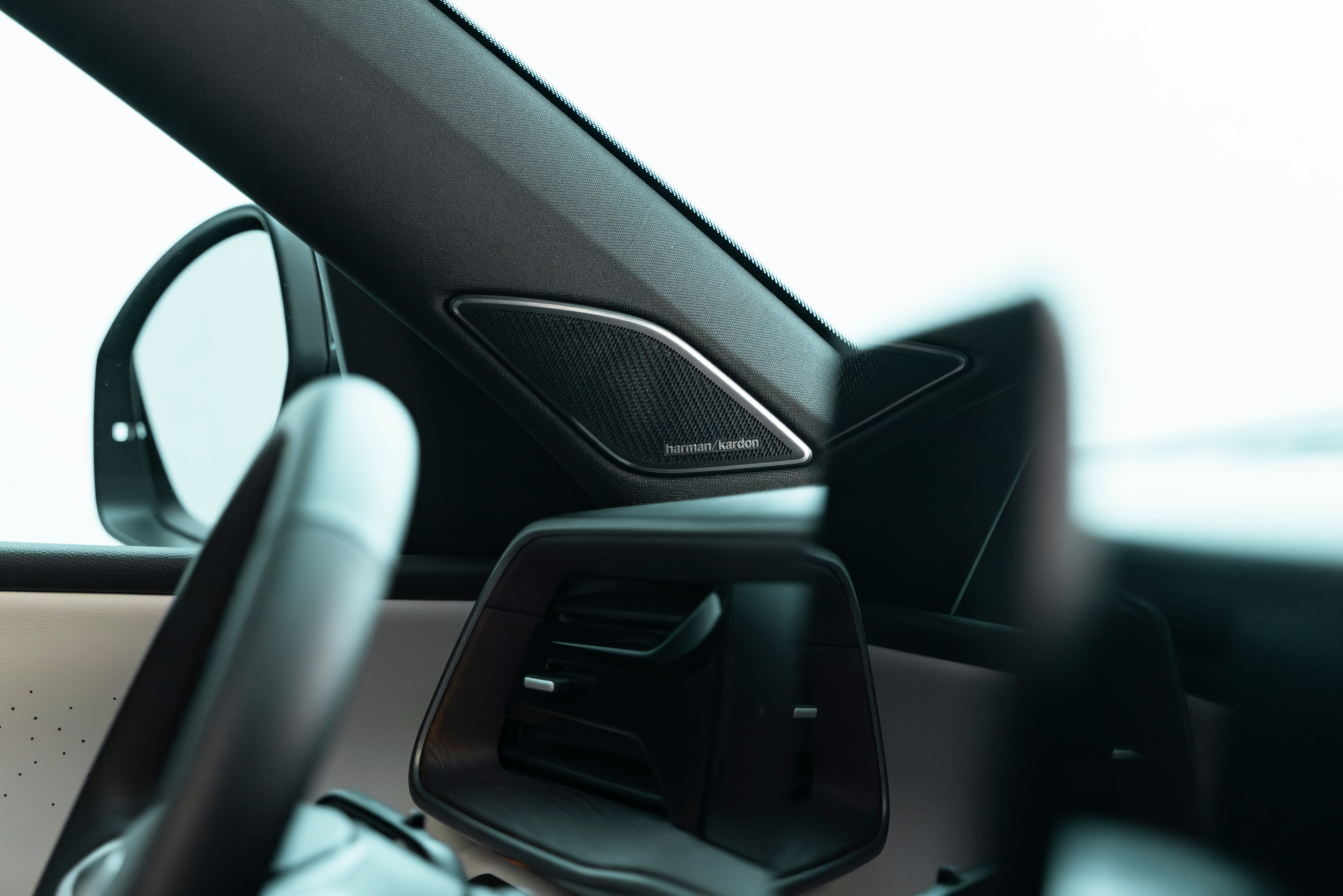 2027 VW Atlas 720 19