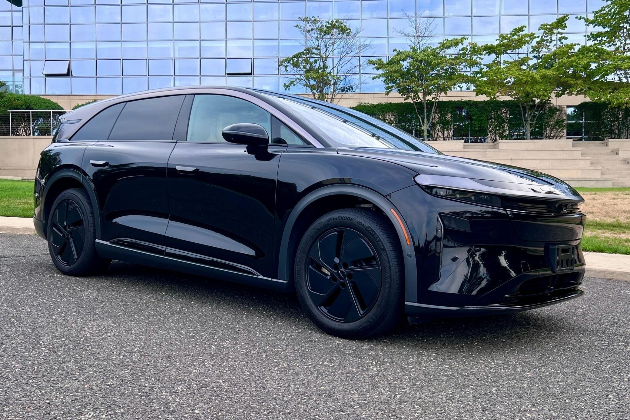 2926 Lucid Gravity Auction USA - 1