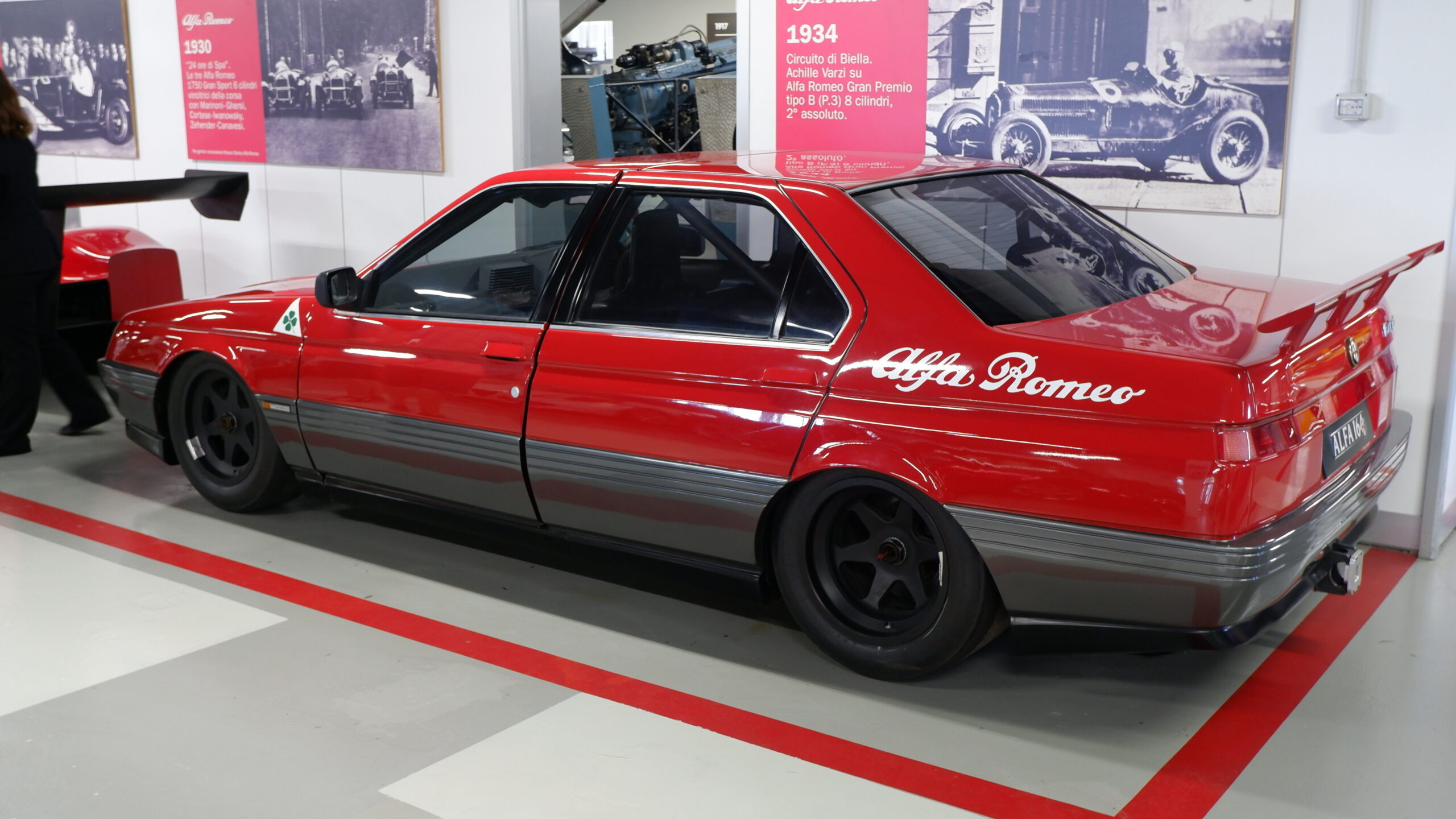 Alfa Romeo 164 ProCar (2)