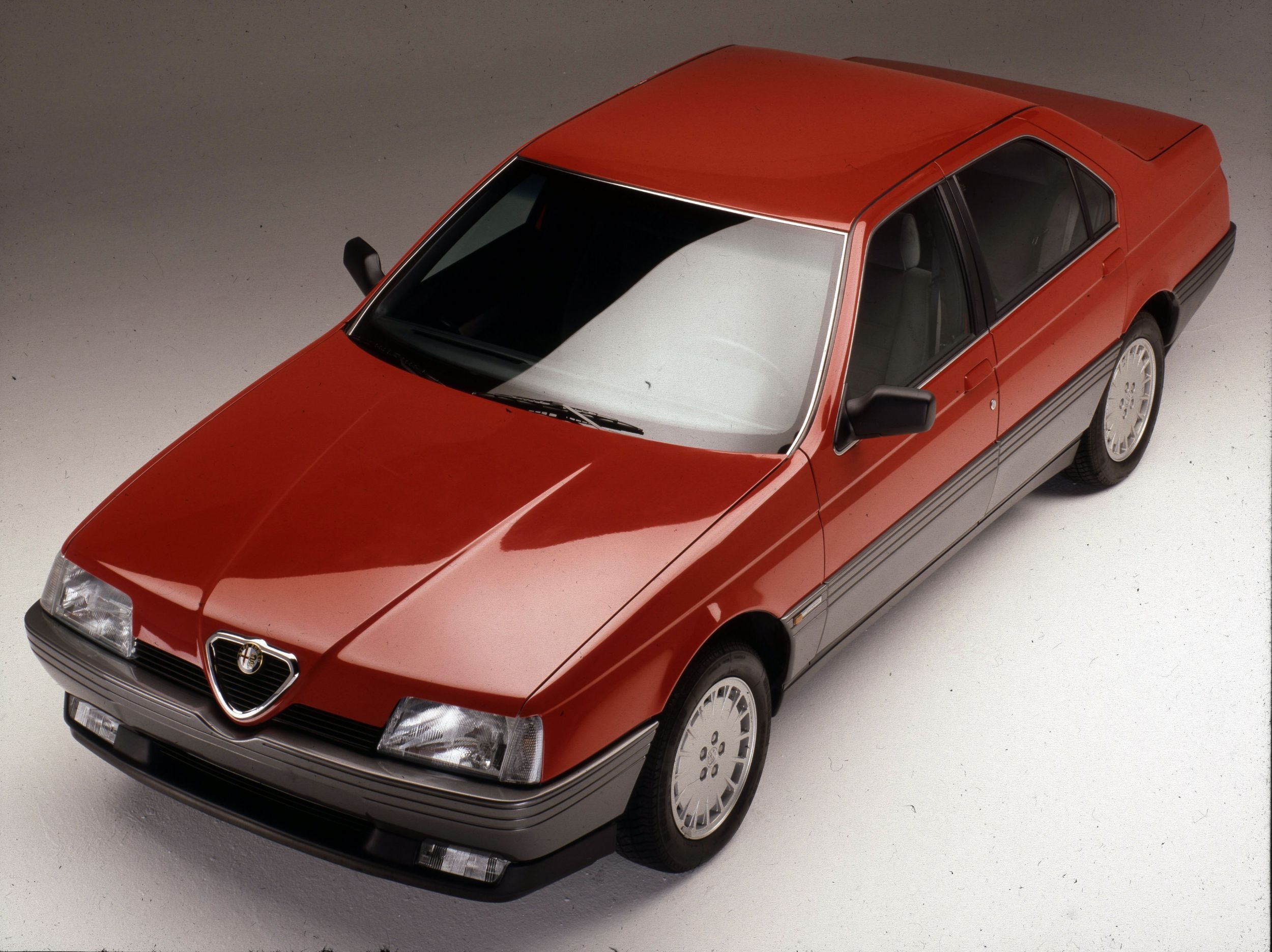 Alfa Romeo 164 - Stellantis (1)