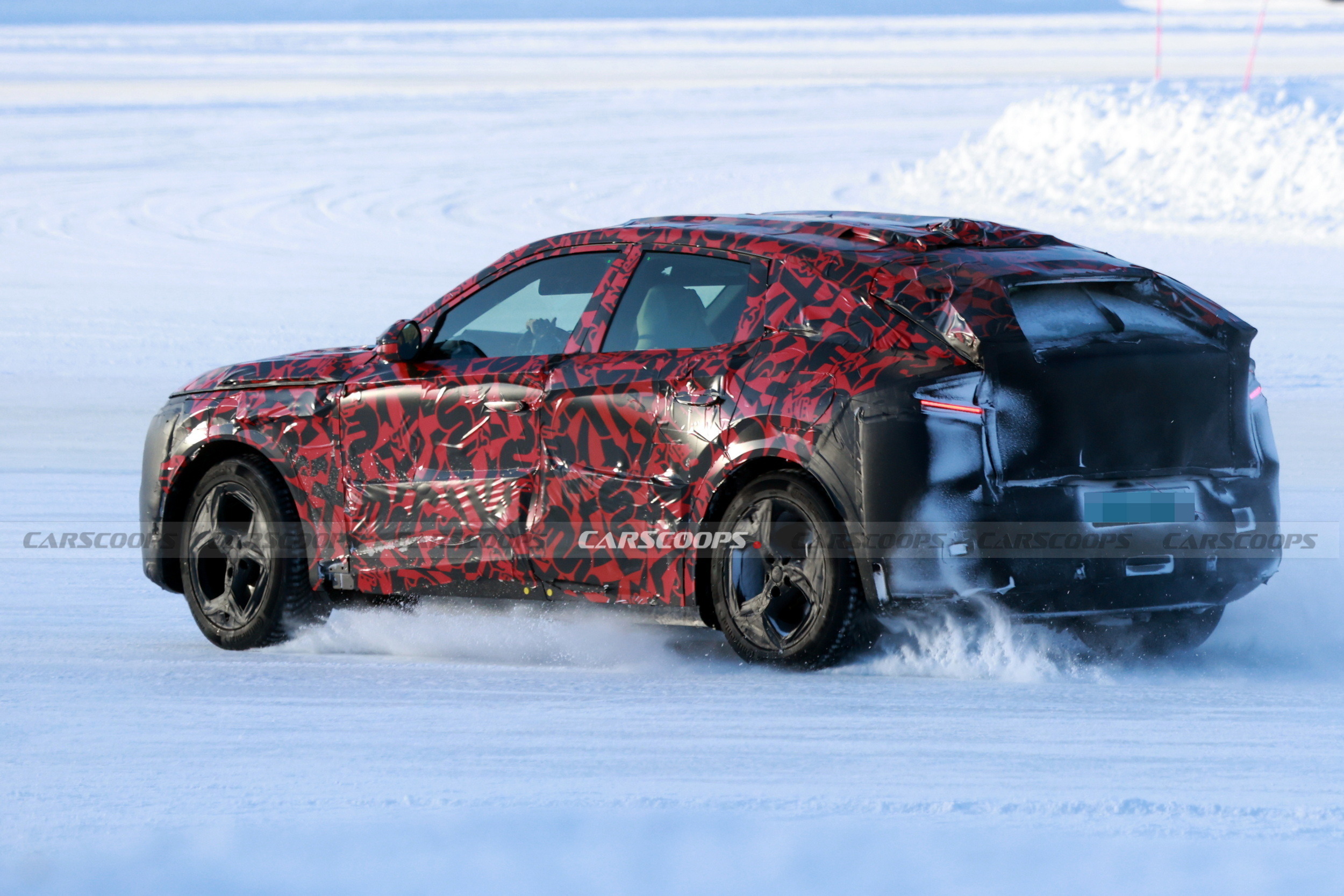 Alfa Romeo Stelvio - Scoop (17)