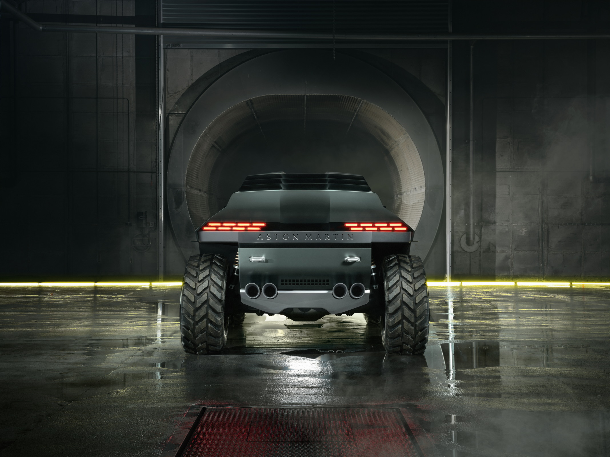 AstonMartin-Dreadnought_04