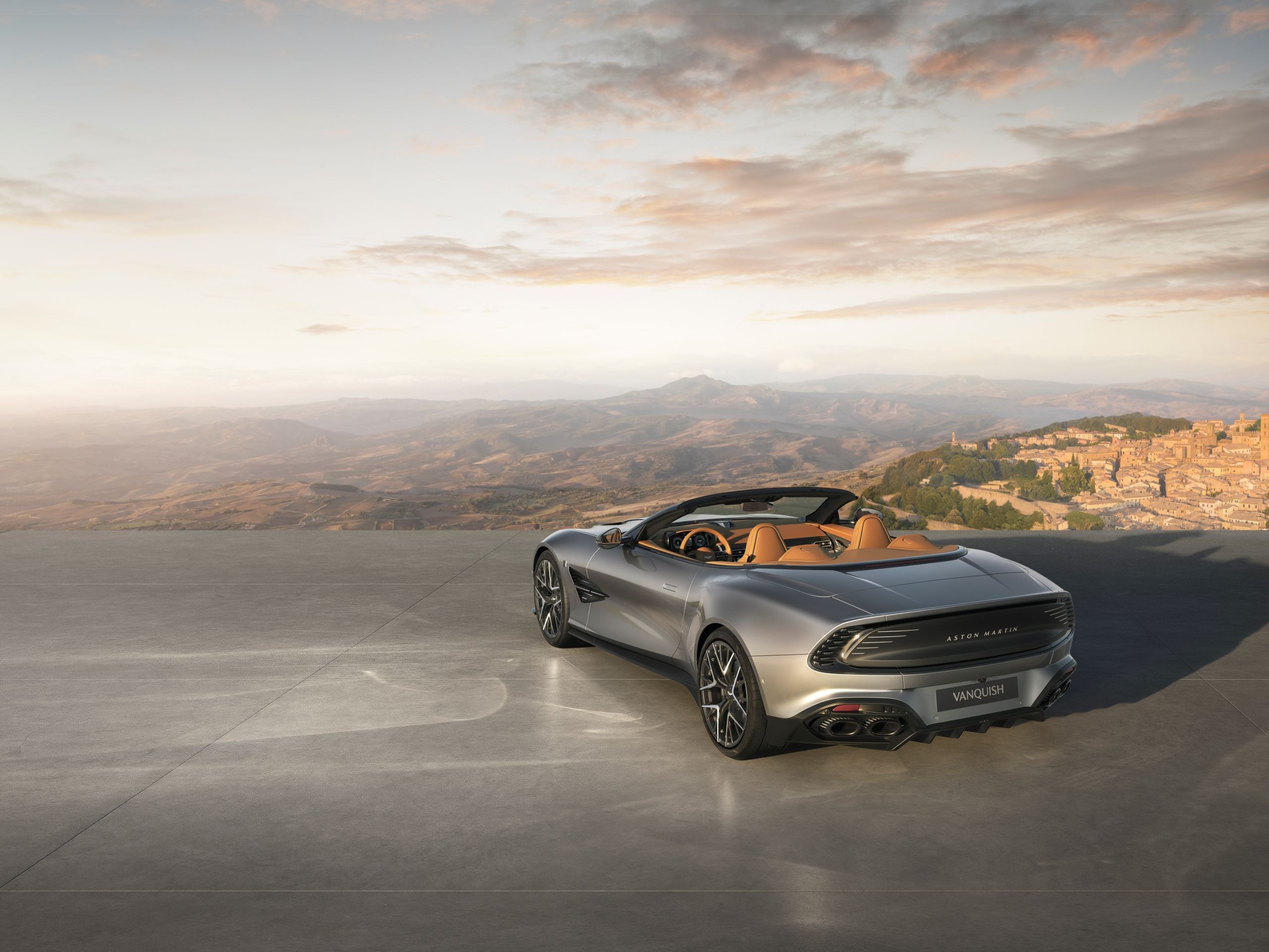 Aston Martin Vanquish 25 New - 04