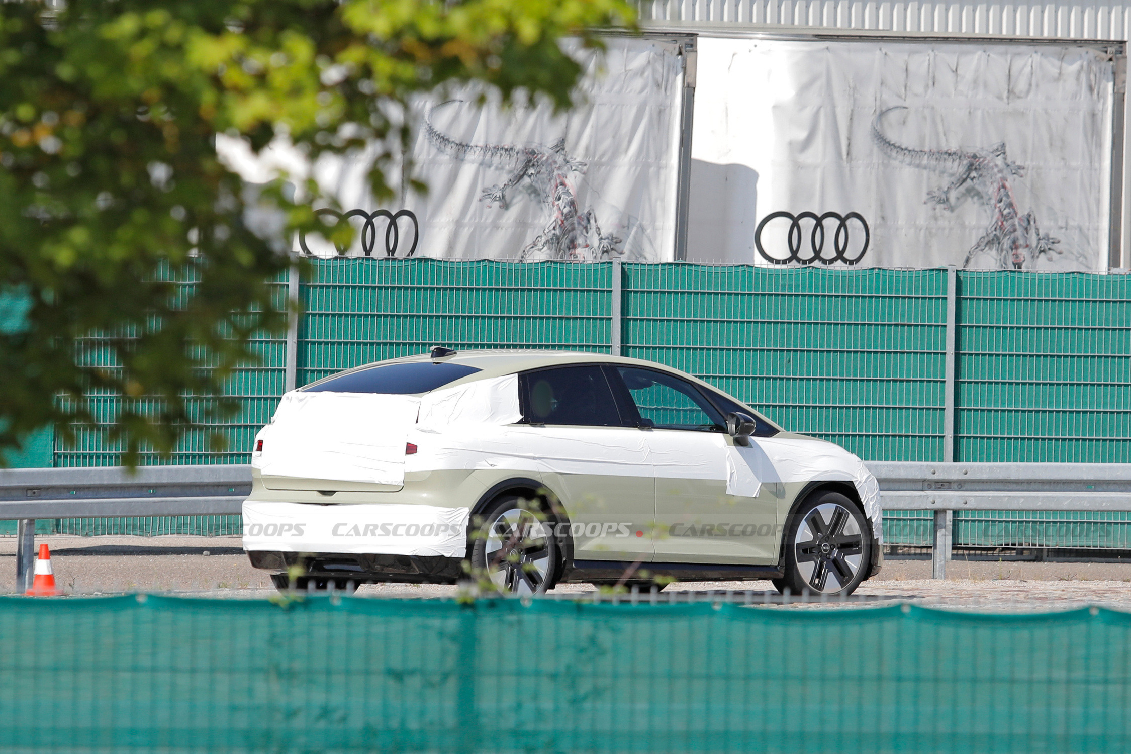 Audi A2 E-Tron Spied 08