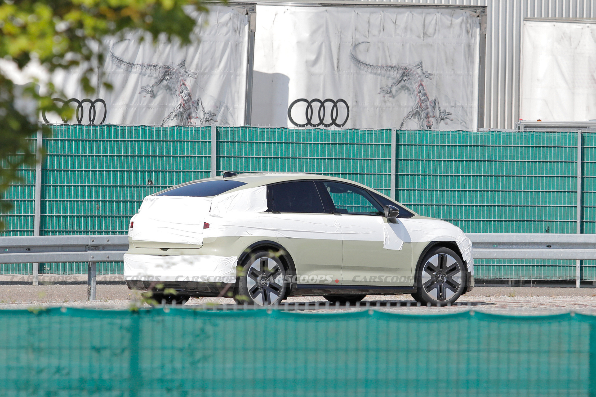Audi A2 E-Tron Spied 09