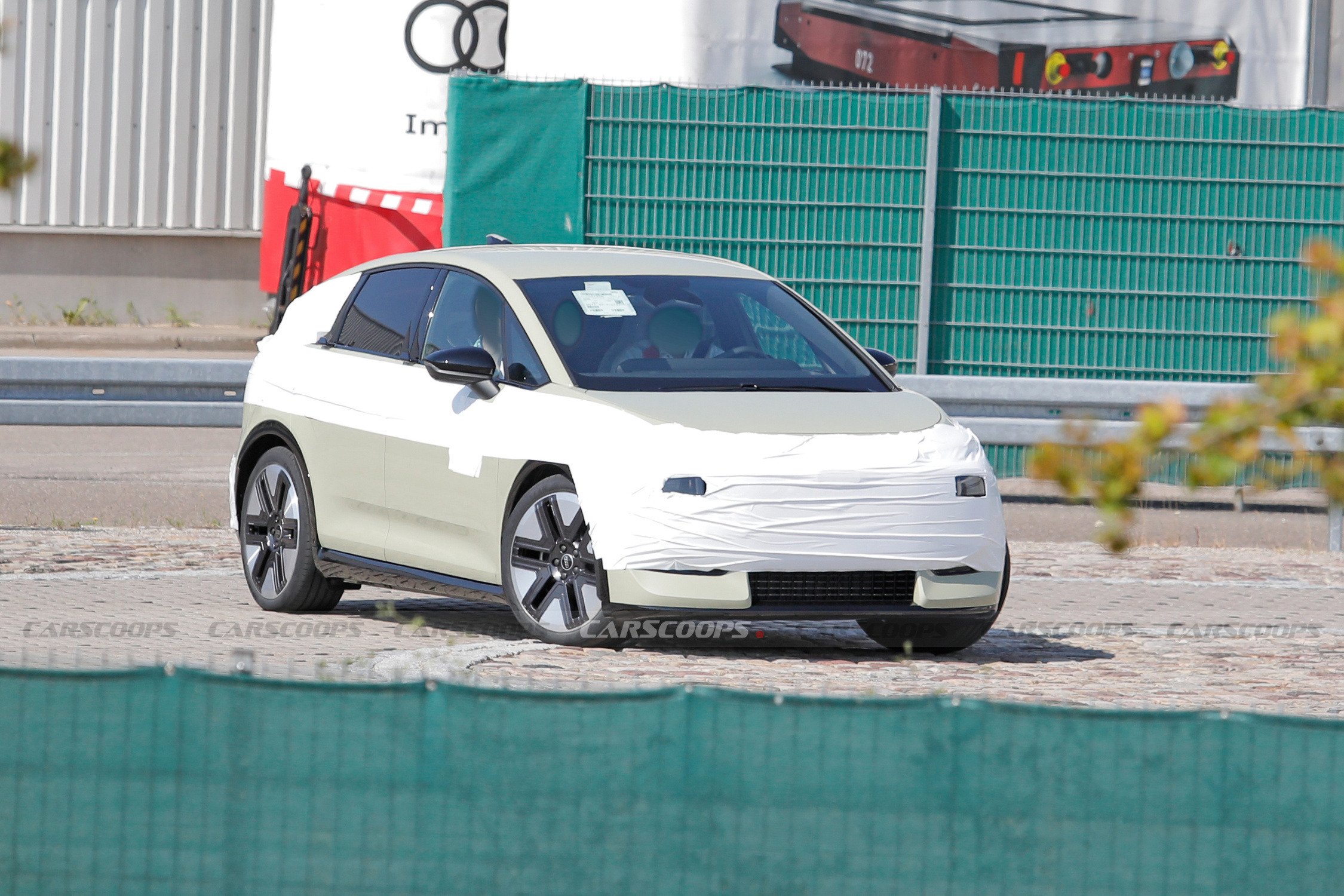 Audi A2 E-Tron Spied 17