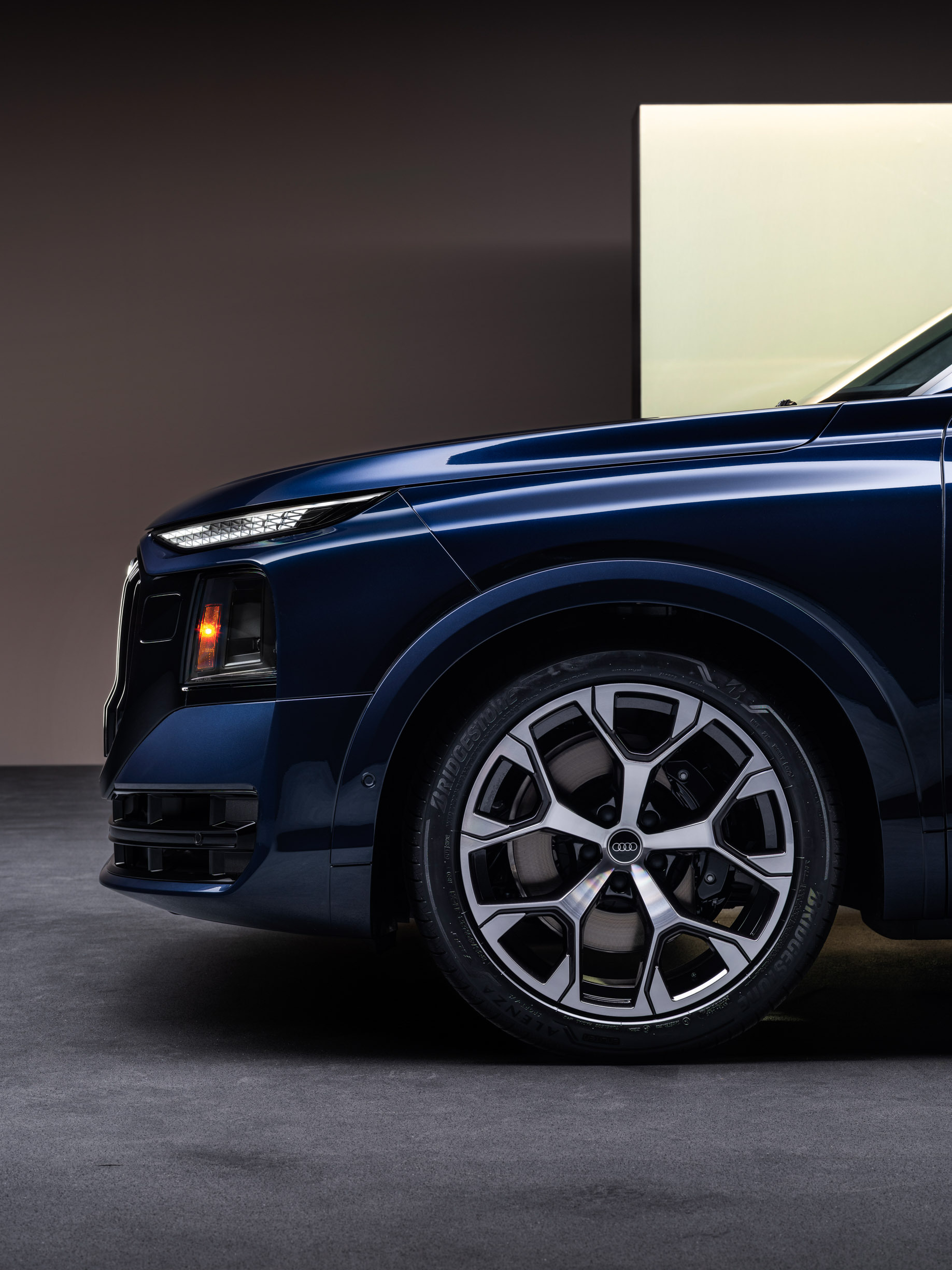 2027 Audi Q9 debut 00009