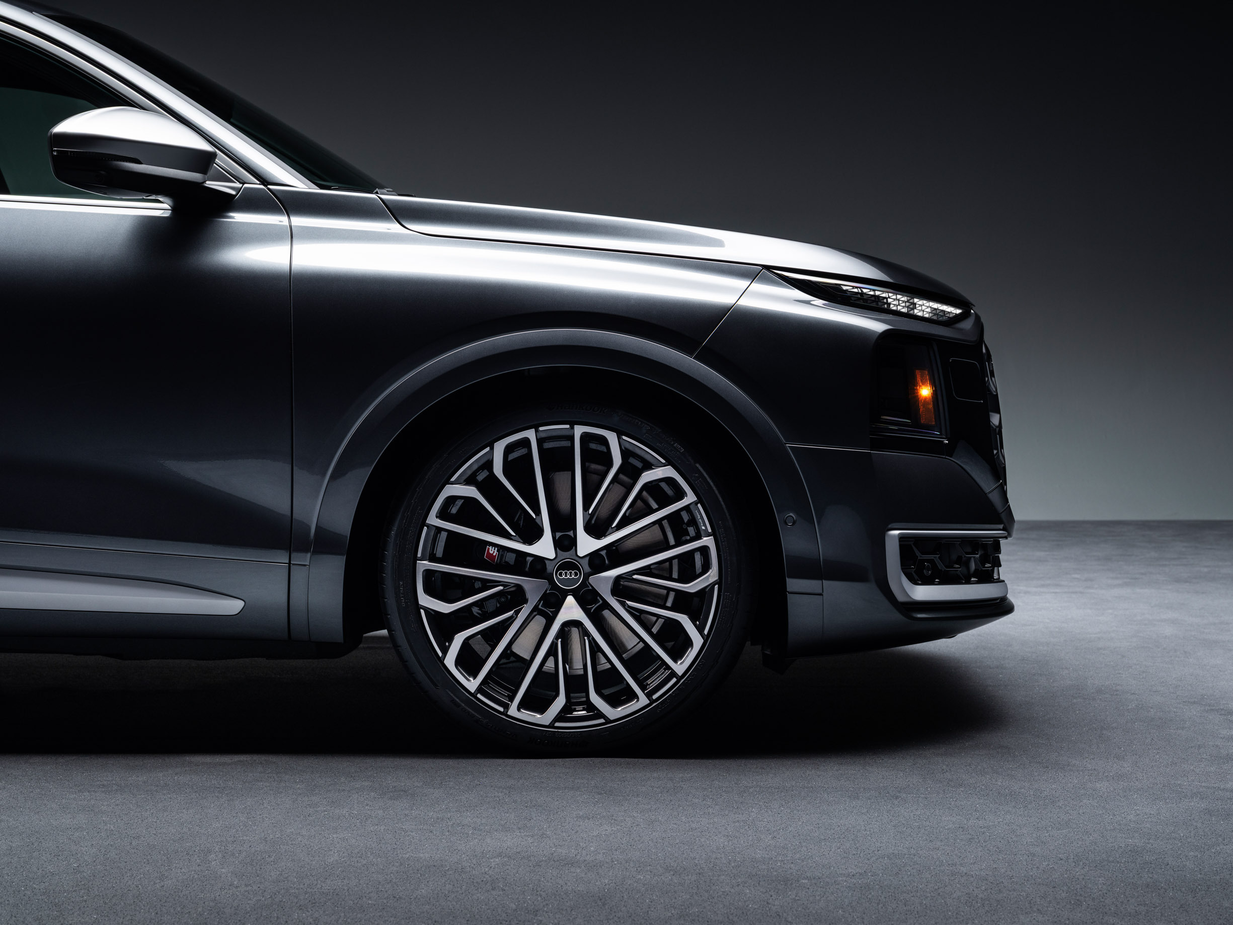 2027 Audi SQ9 debut 00012