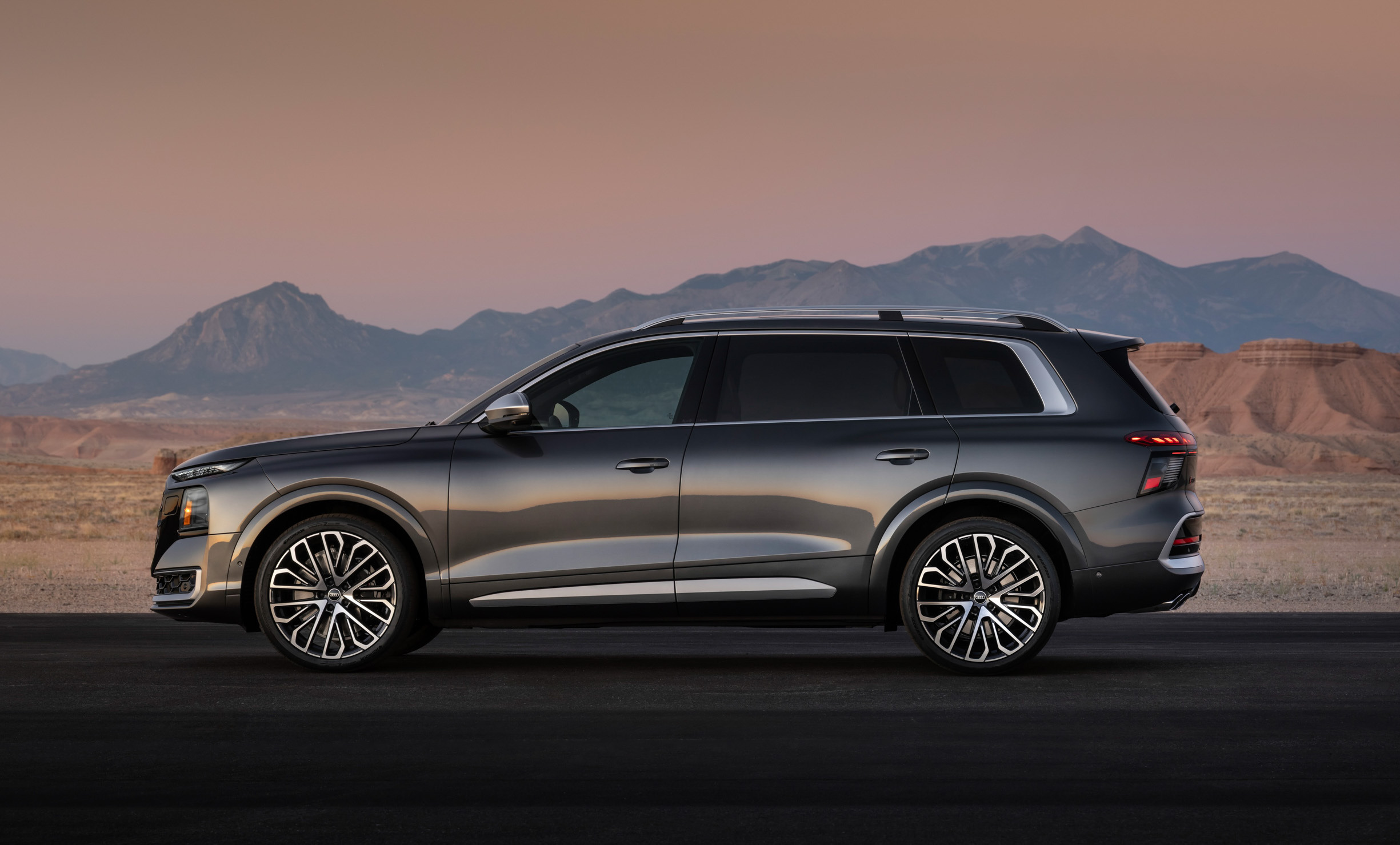 2027 Audi SQ9 debut 00024