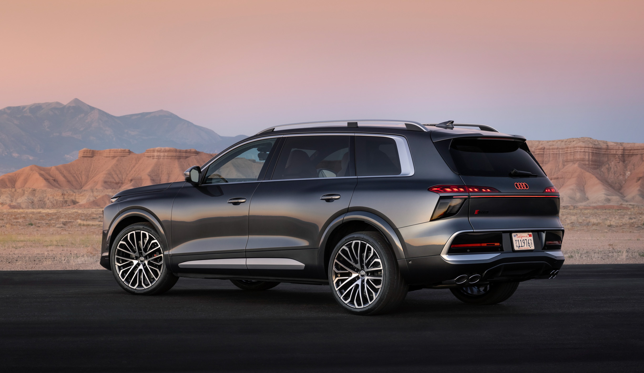 2027 Audi SQ9 debut 00025