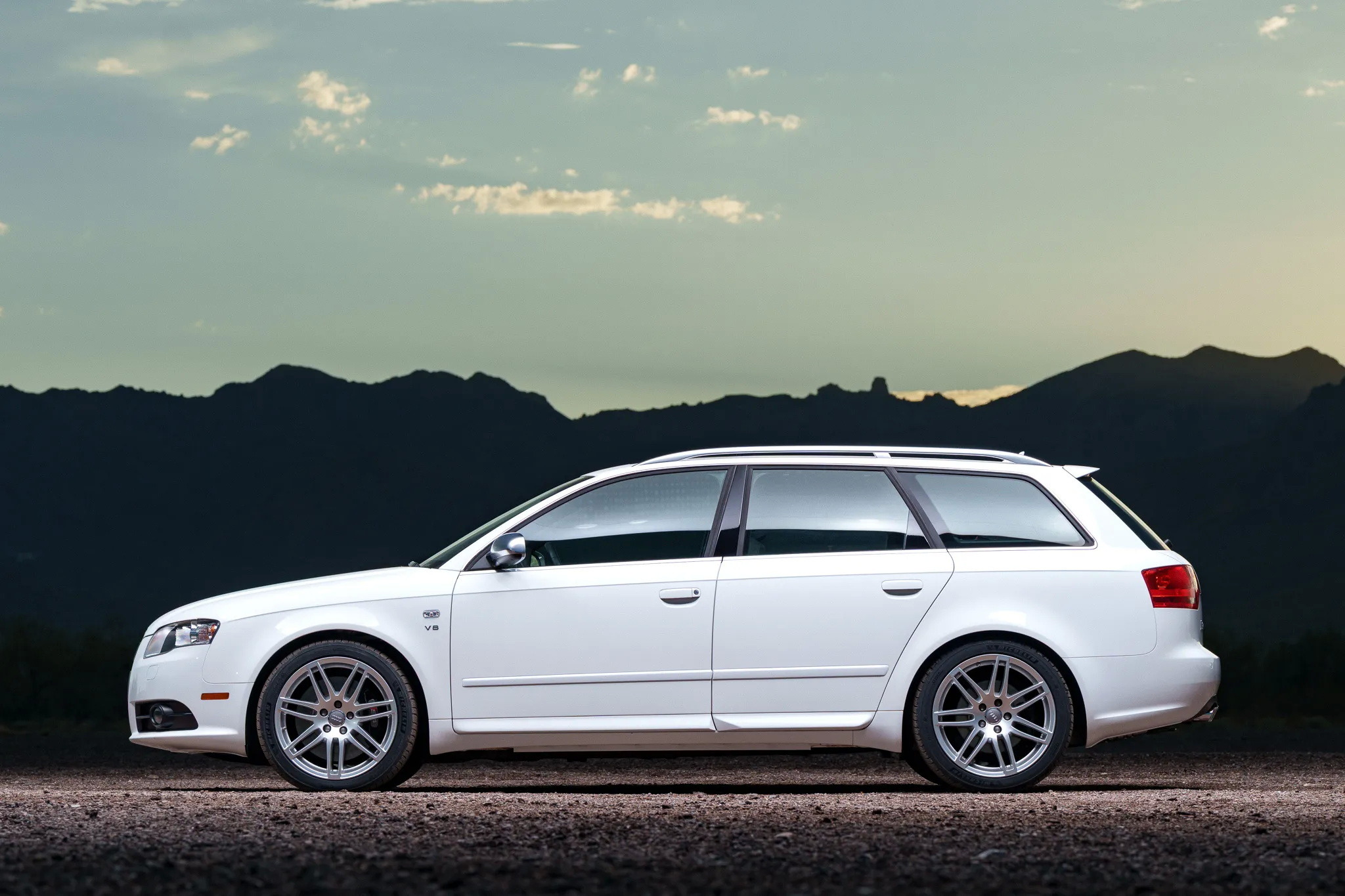 Web_50822_2008_Audi_S4_Avant-2-78893