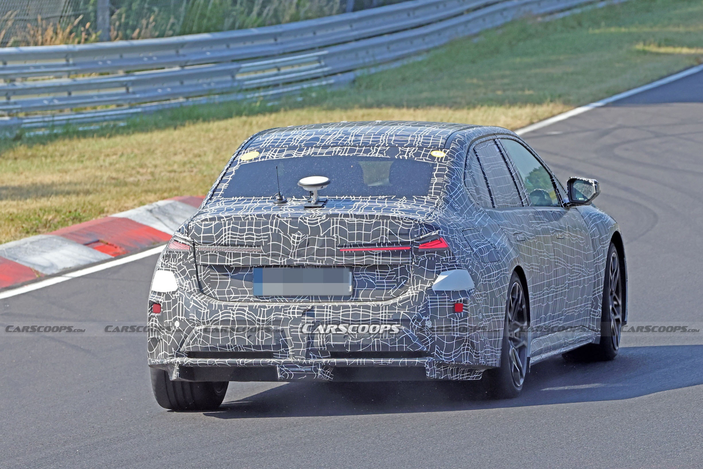 BMW Electric M3 scoop 00012